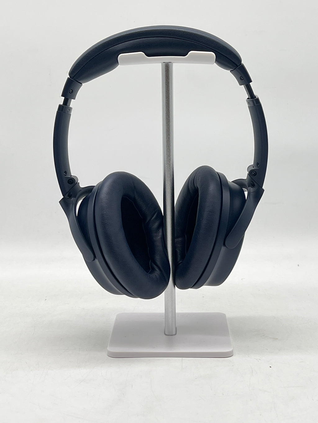 Bose QuietComfort 45 Headphones Blue 45mm Wireless Bluetooth-Used