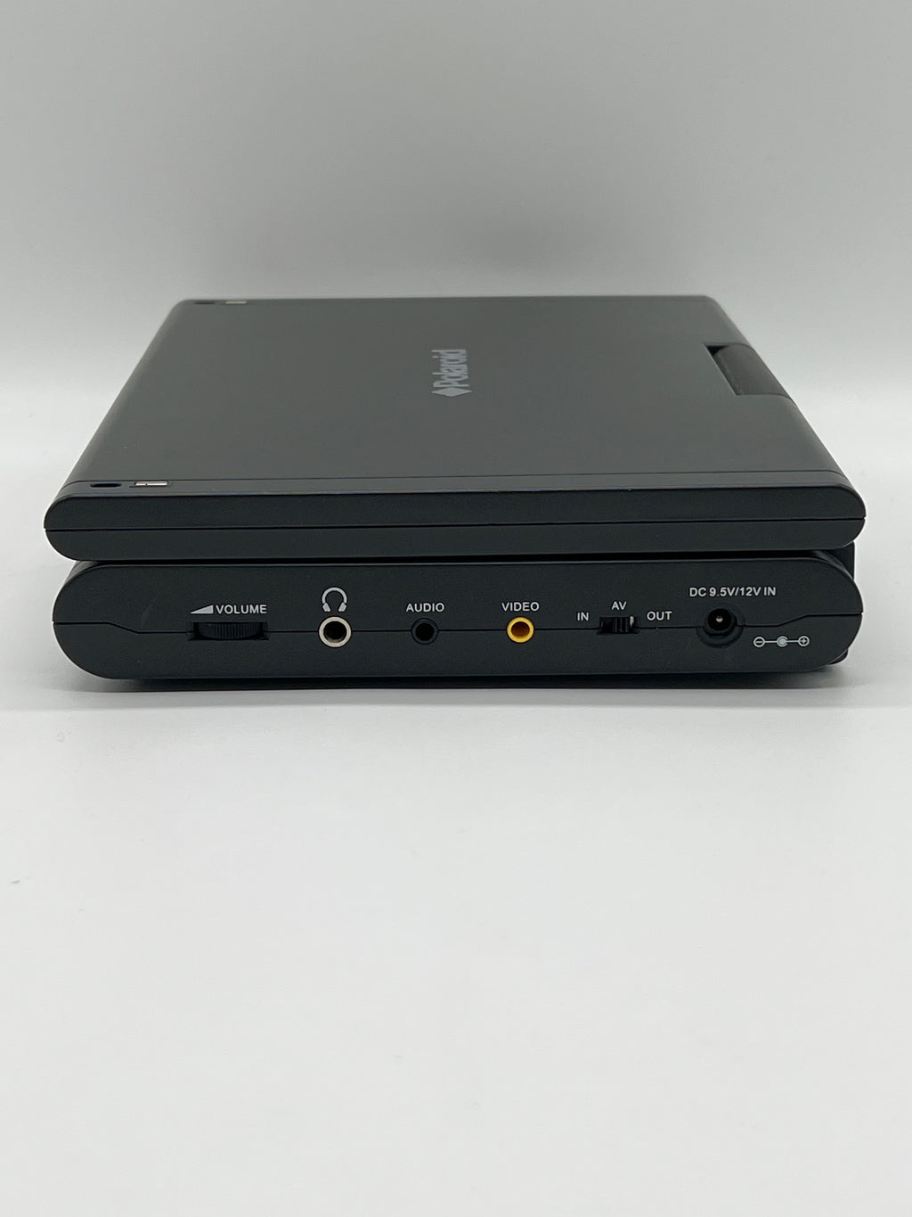 Polaroid PDM-0742 Portable DVD Player