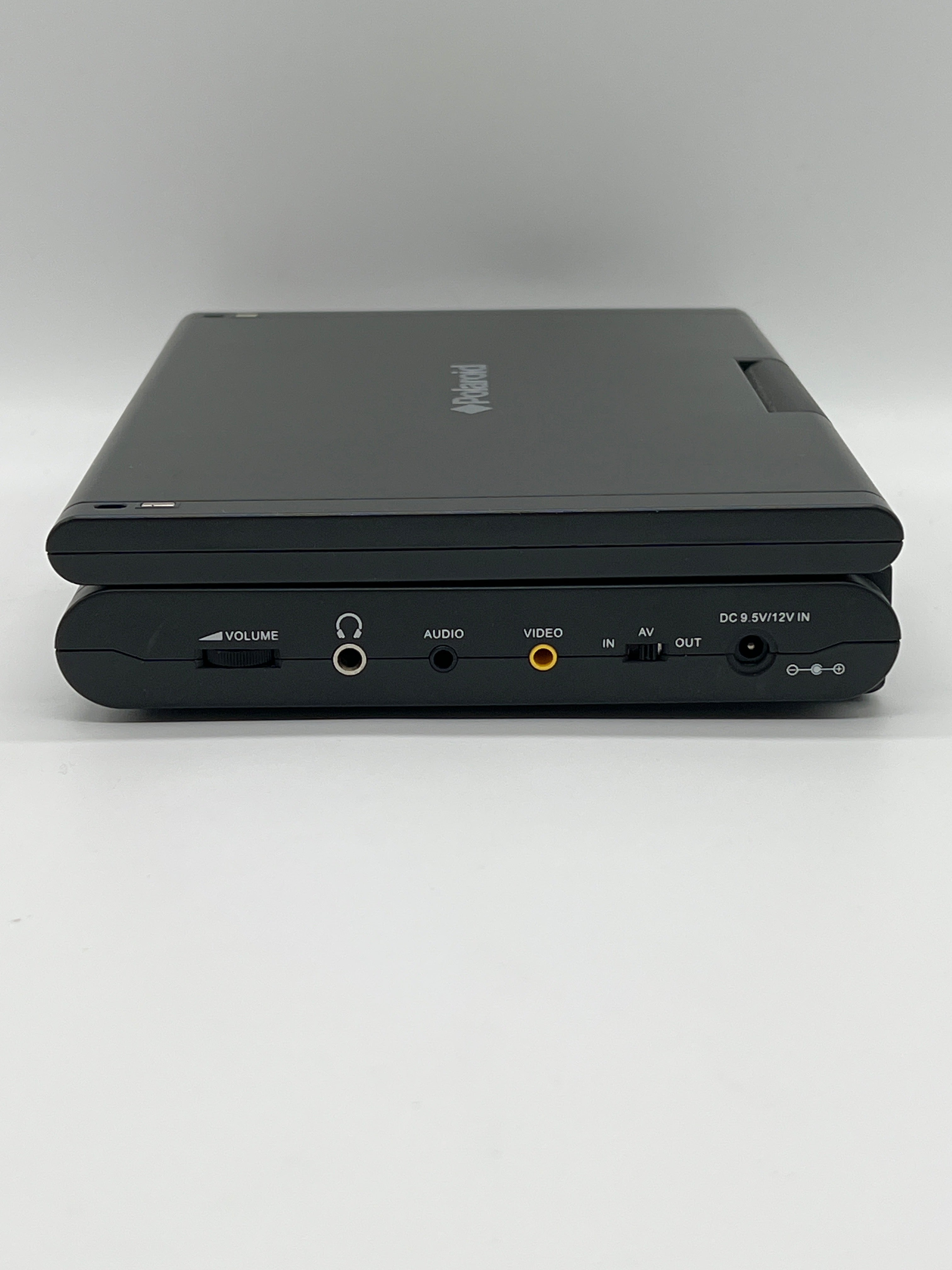 Polaroid PDM-0742 Portable DVD Player