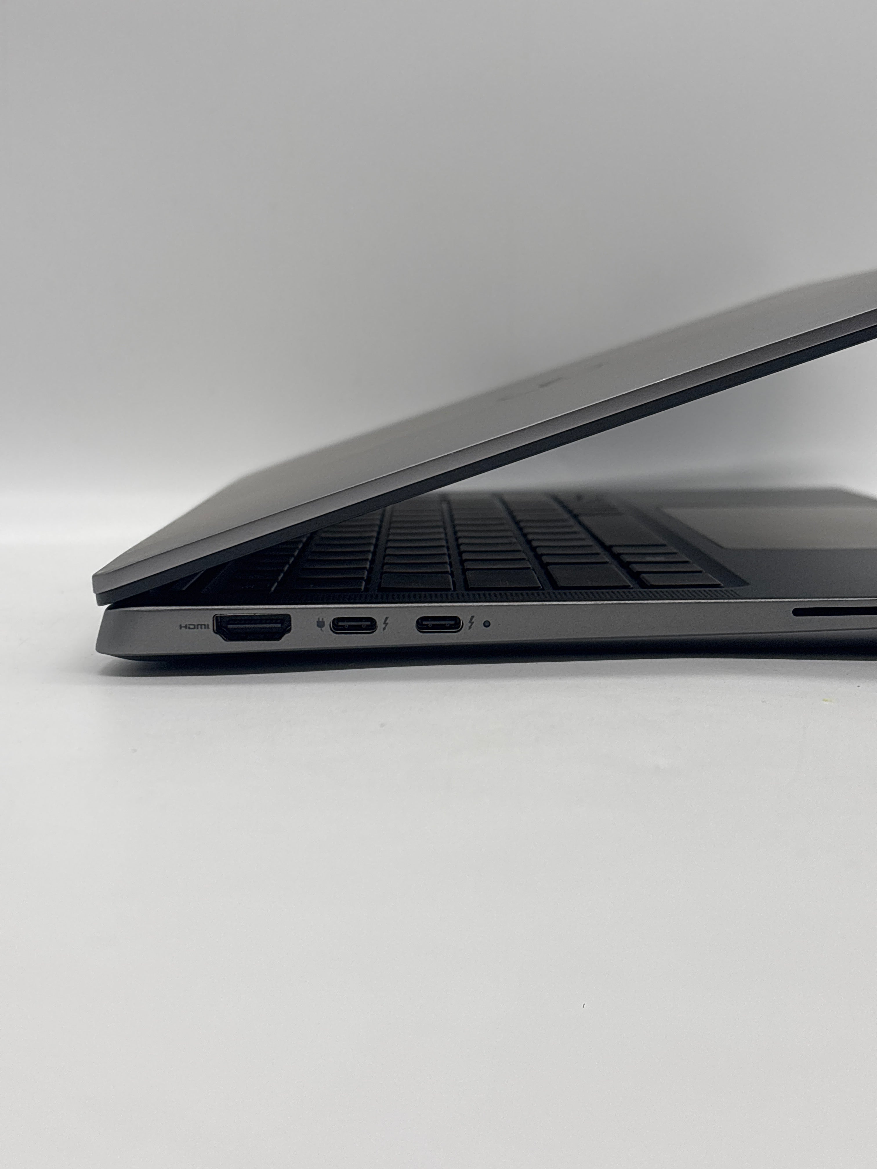 Dell Latitude 7350 Touch Ultra 7 165U 16GB RAM 512GB SSD