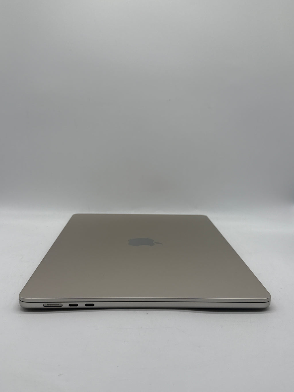 Apple MacBook Air 15" M2 A2941 8GB RAM 256GB SSD - Used