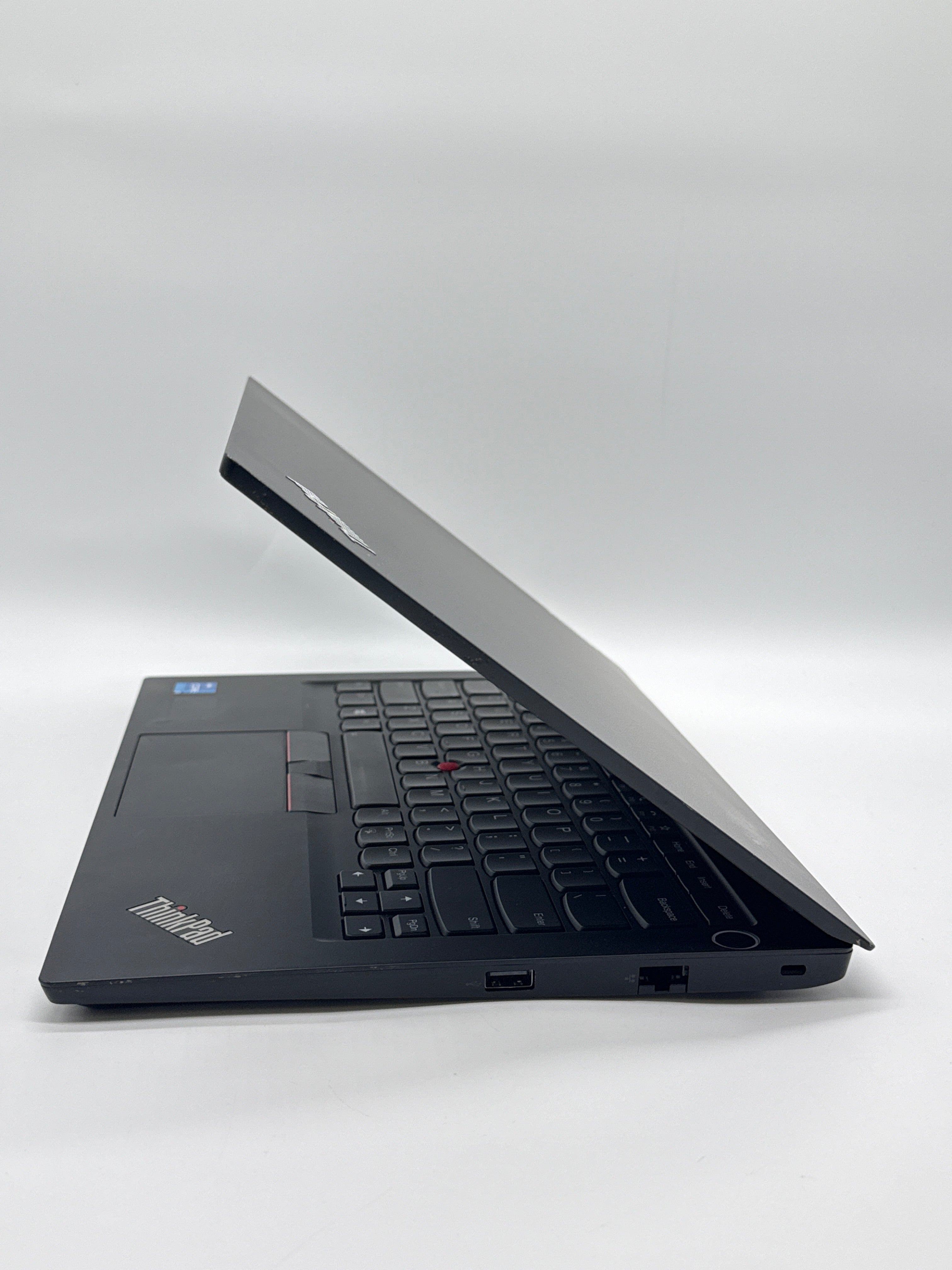 Lenovo ThinkPad E14 Gen 2 i5-1135G7 16GB RAM 256GB SSD