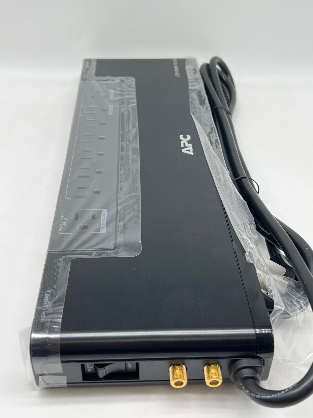 APC C25B AV C-Type 10-Outlet Power Saving Power Filter (120V)  - New In Box