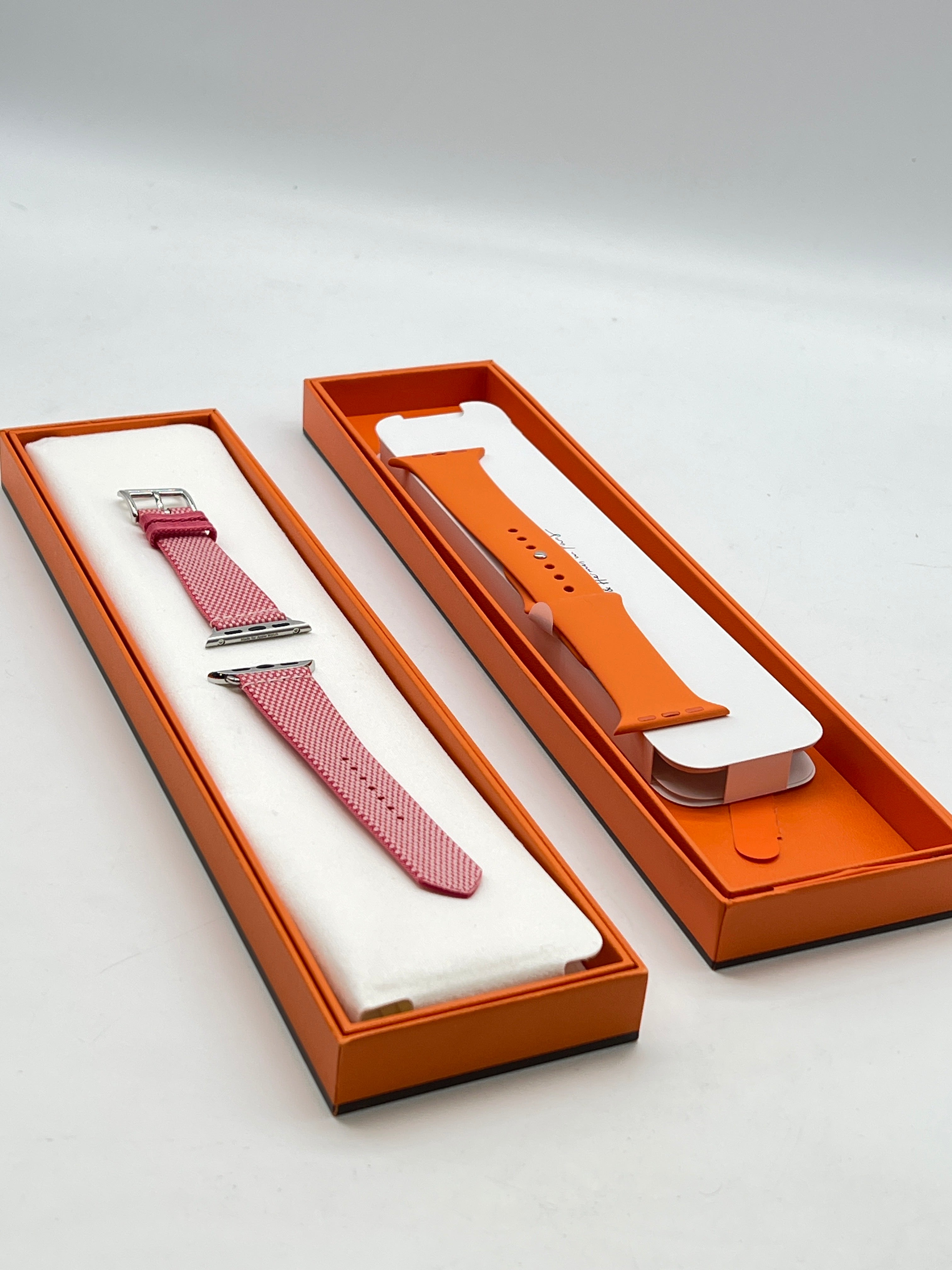 Apple Watch Hermes Series 10 46mm GPS + Cellular w/ 2 extra Hermes Bands - Used