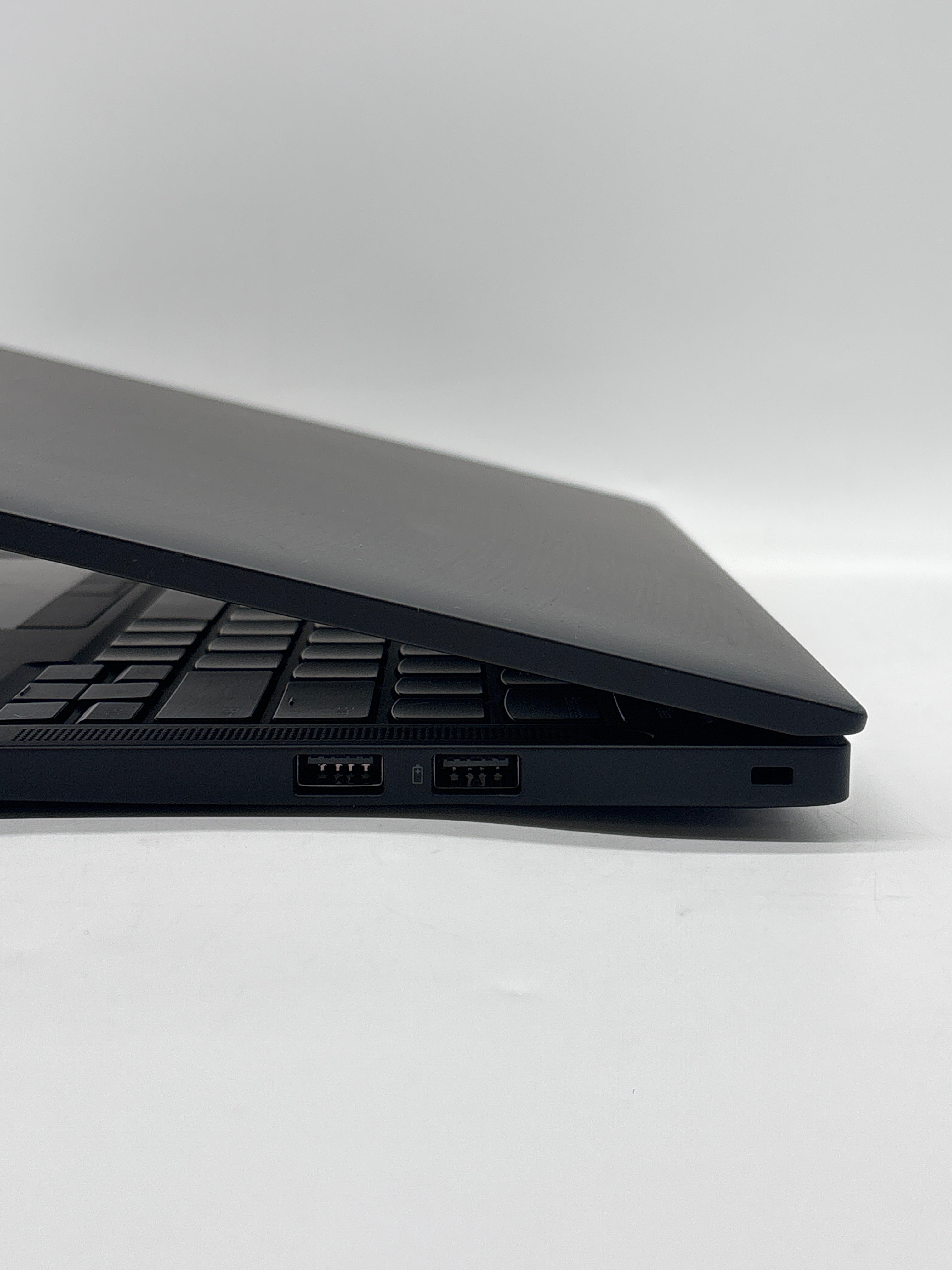 Lenovo ThinkPad T14s Gen 5 Ultra 5 135U 32GB RAM 512GB SSD Used