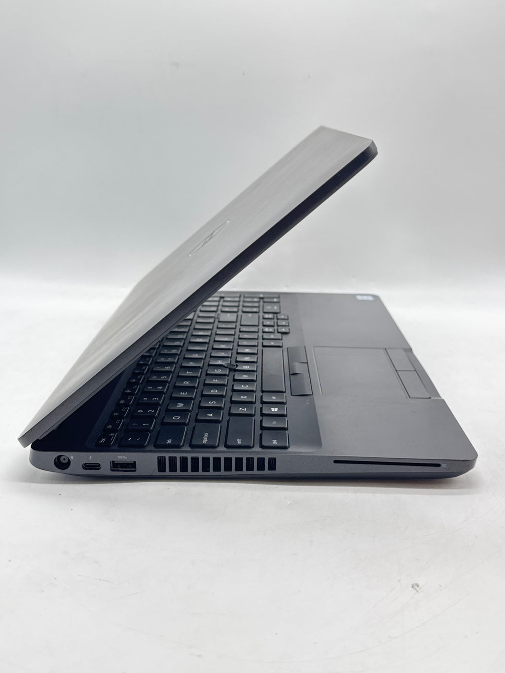 Dell Precision 3541 Core i7 9850H 8GB RAM 512GB SSD Quadro P620 15.6in - Used
