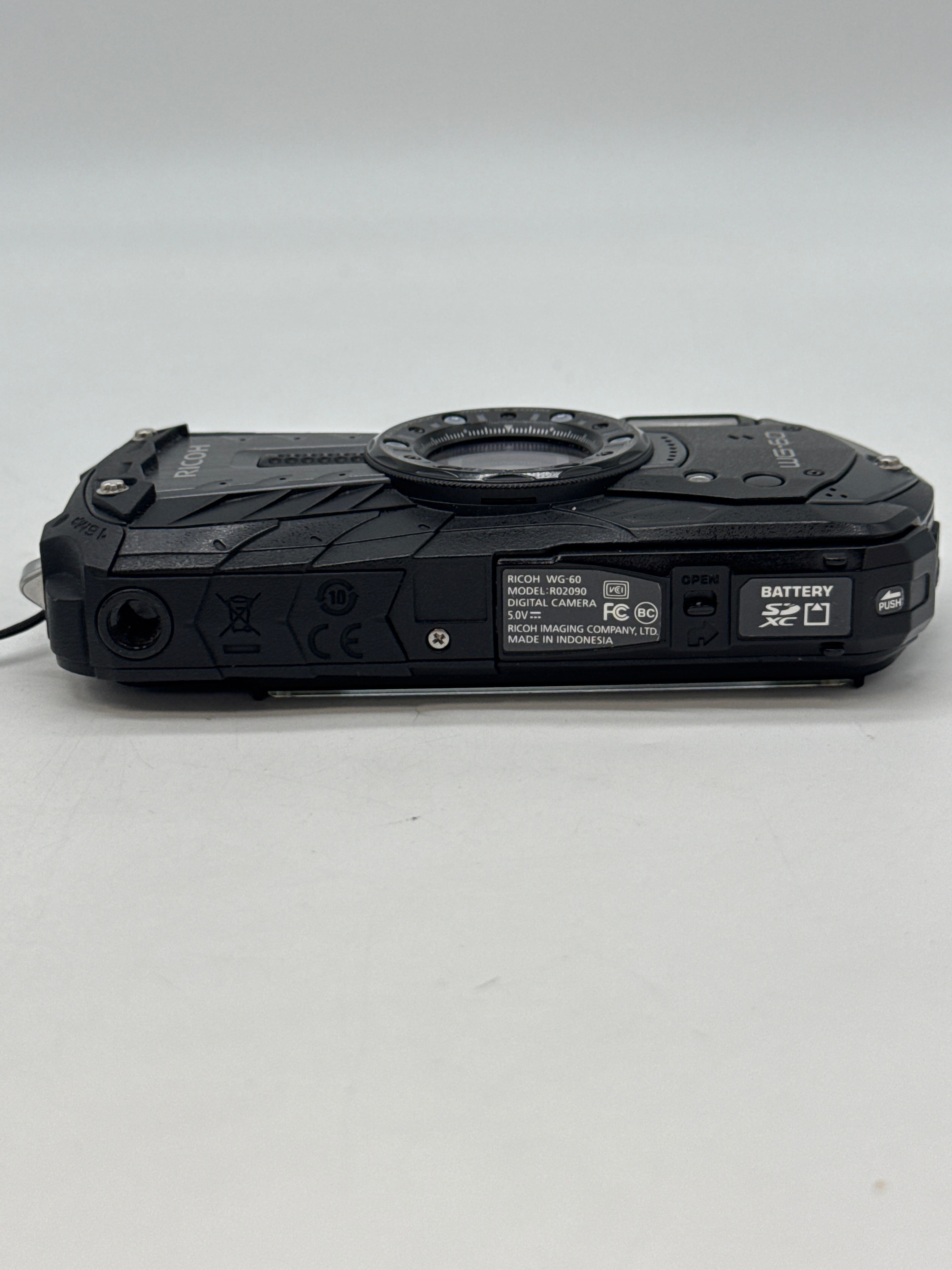 Ricoh Optio W6-60 10.0MP 5x Zoom Compact Digital Camera - Used