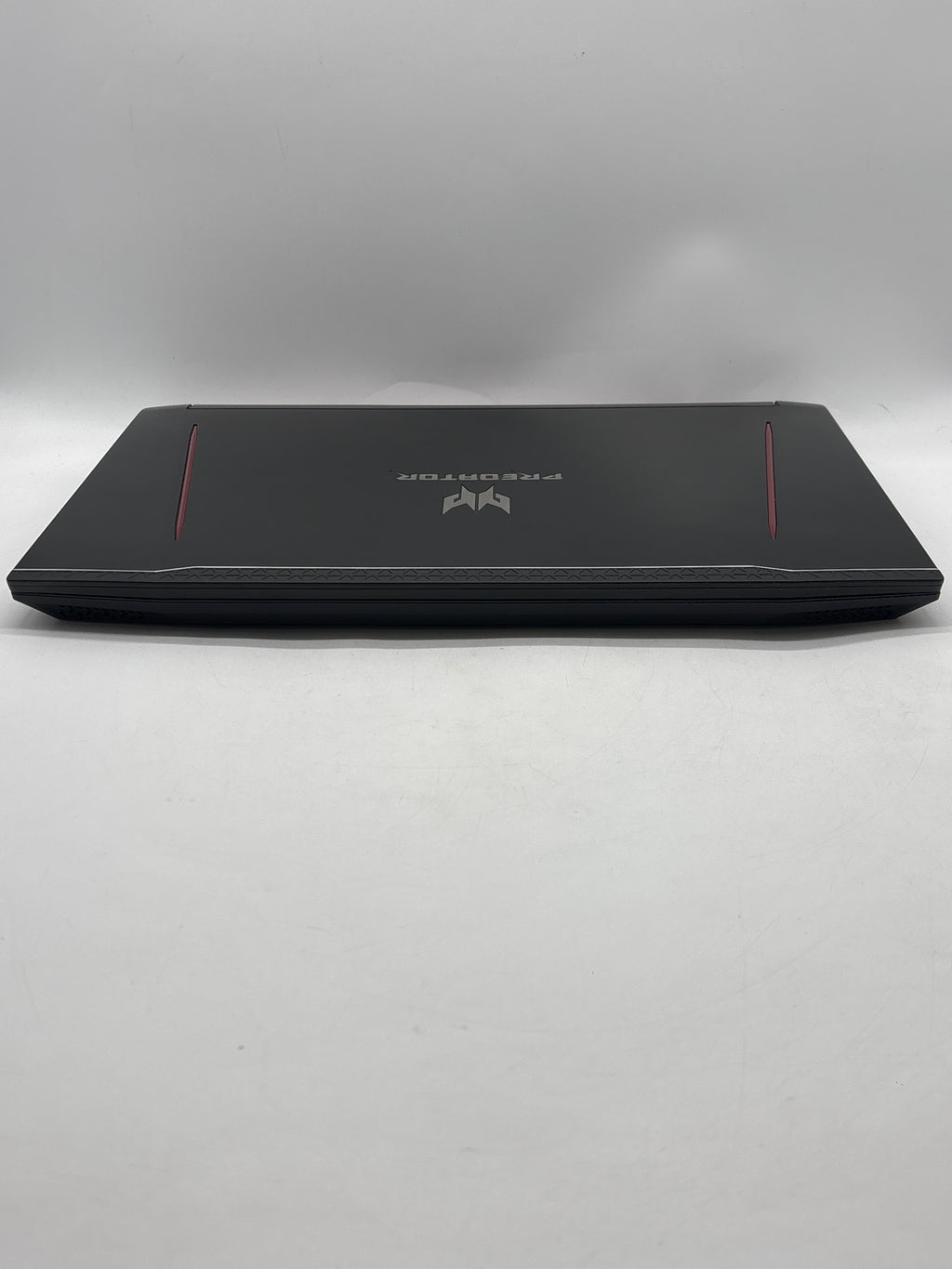 Acer Predator Helios 300 15.6" Core i7-8750H 16GB RAM 256GB SSD GTX 1060 Black - Used