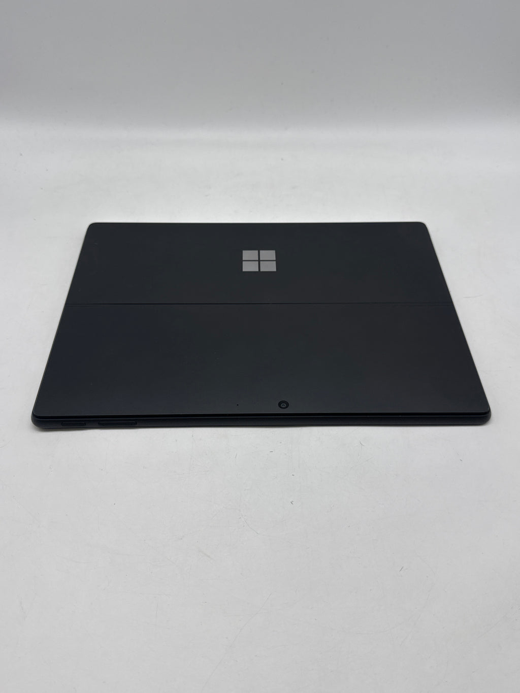Microsoft Surface Pro 9 2038 13" i5-1235U 8GB RAM 256GB SSD - Used