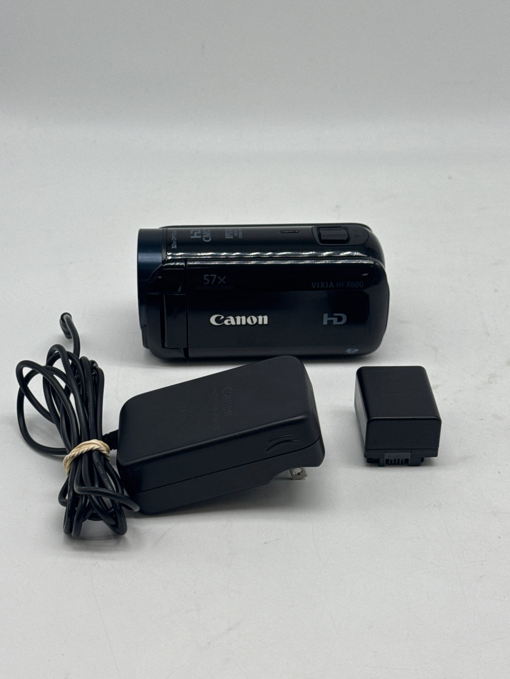 Canon VIXIA HF R600 HD Camcorder 57x Optical Zoom Black Used
