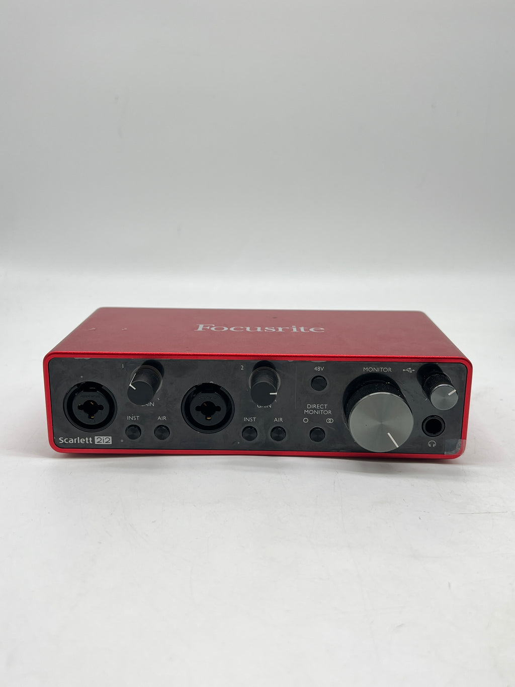 Focusrite Scarlett 2i2 Studio 3rd Gen USB Audio Interface Bundle