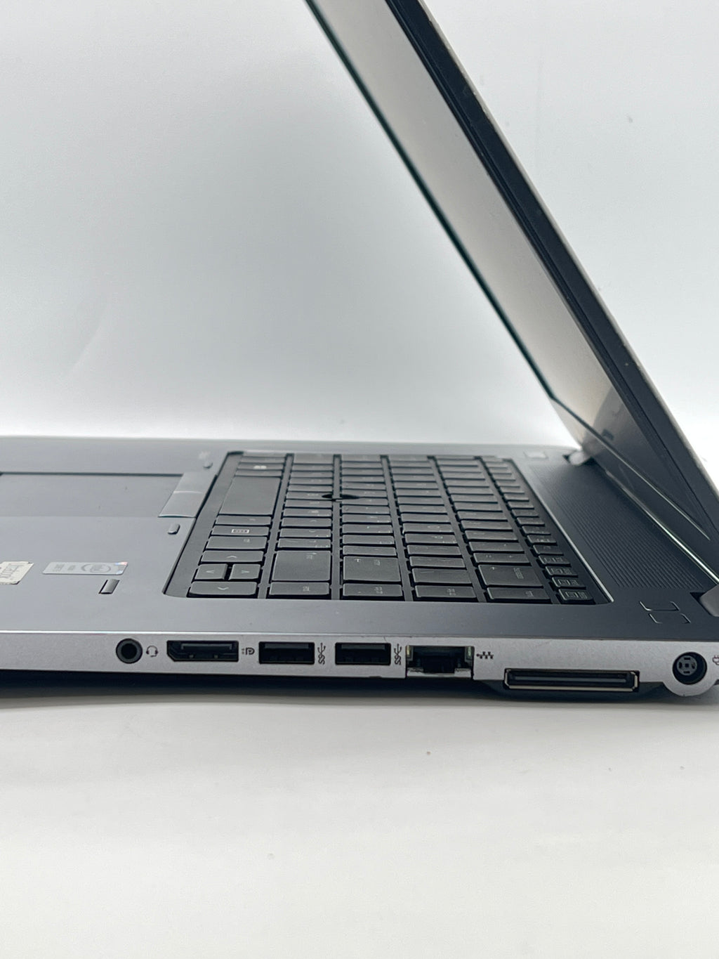 HP EliteBook 850 G1 i5-4200U 4GB RAM 128GB HD - For Parts (Bad Battery)