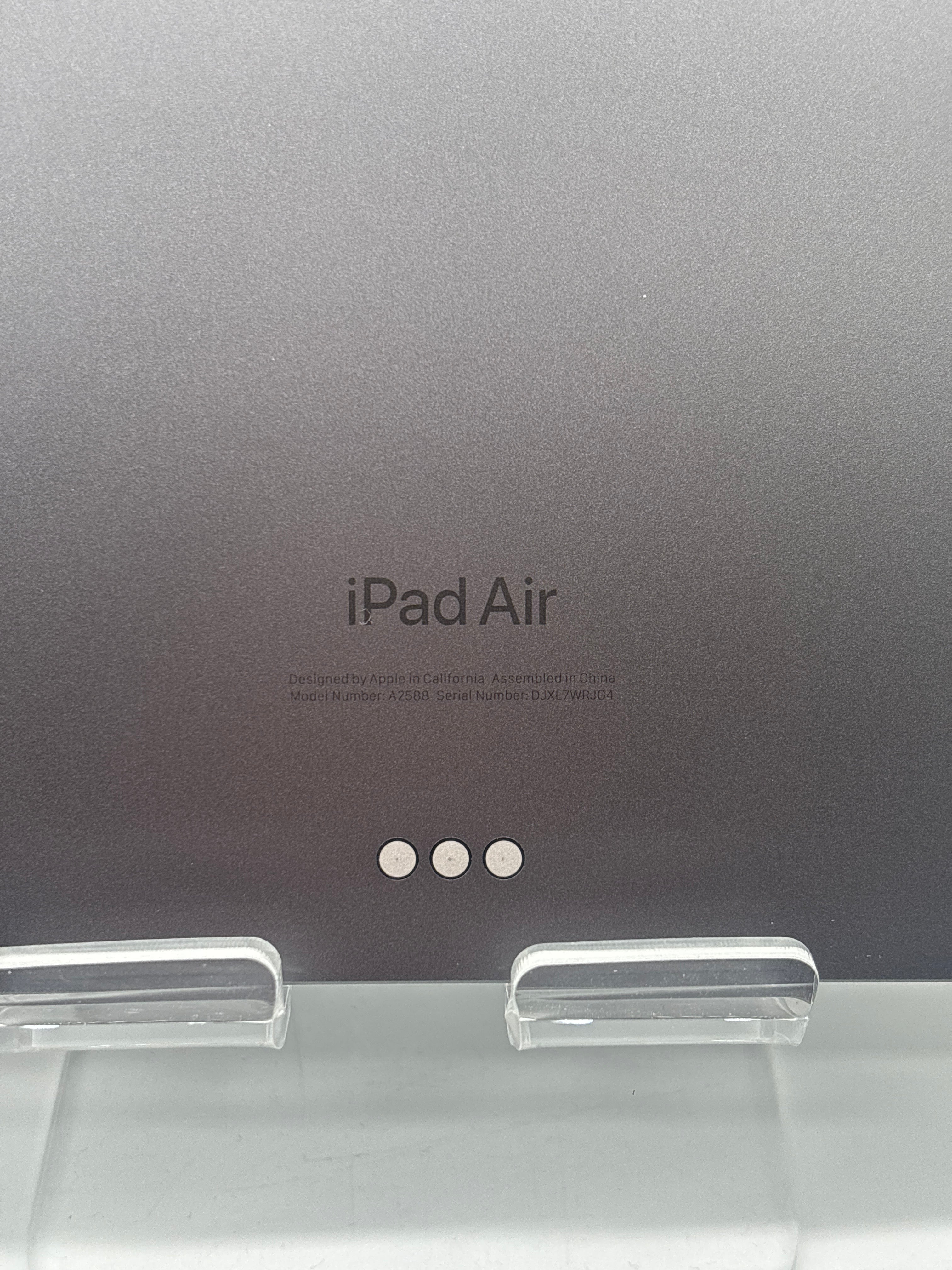 Apple iPad Air 5th Gen A2588 256GB WiFi Only
