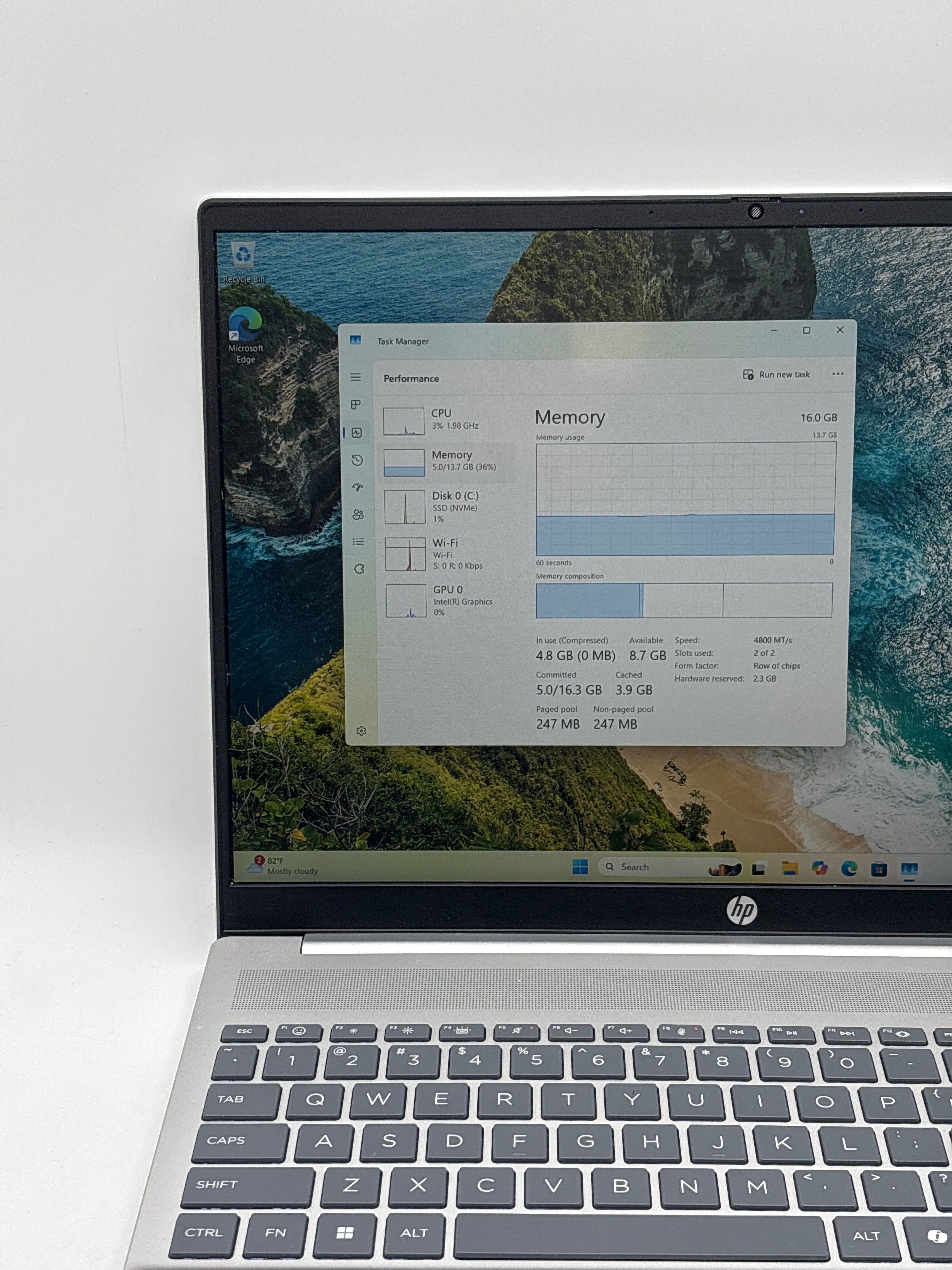 HP Pavilion 16-af0063cl Core 5 120U 16GB RAM 1TB SSD