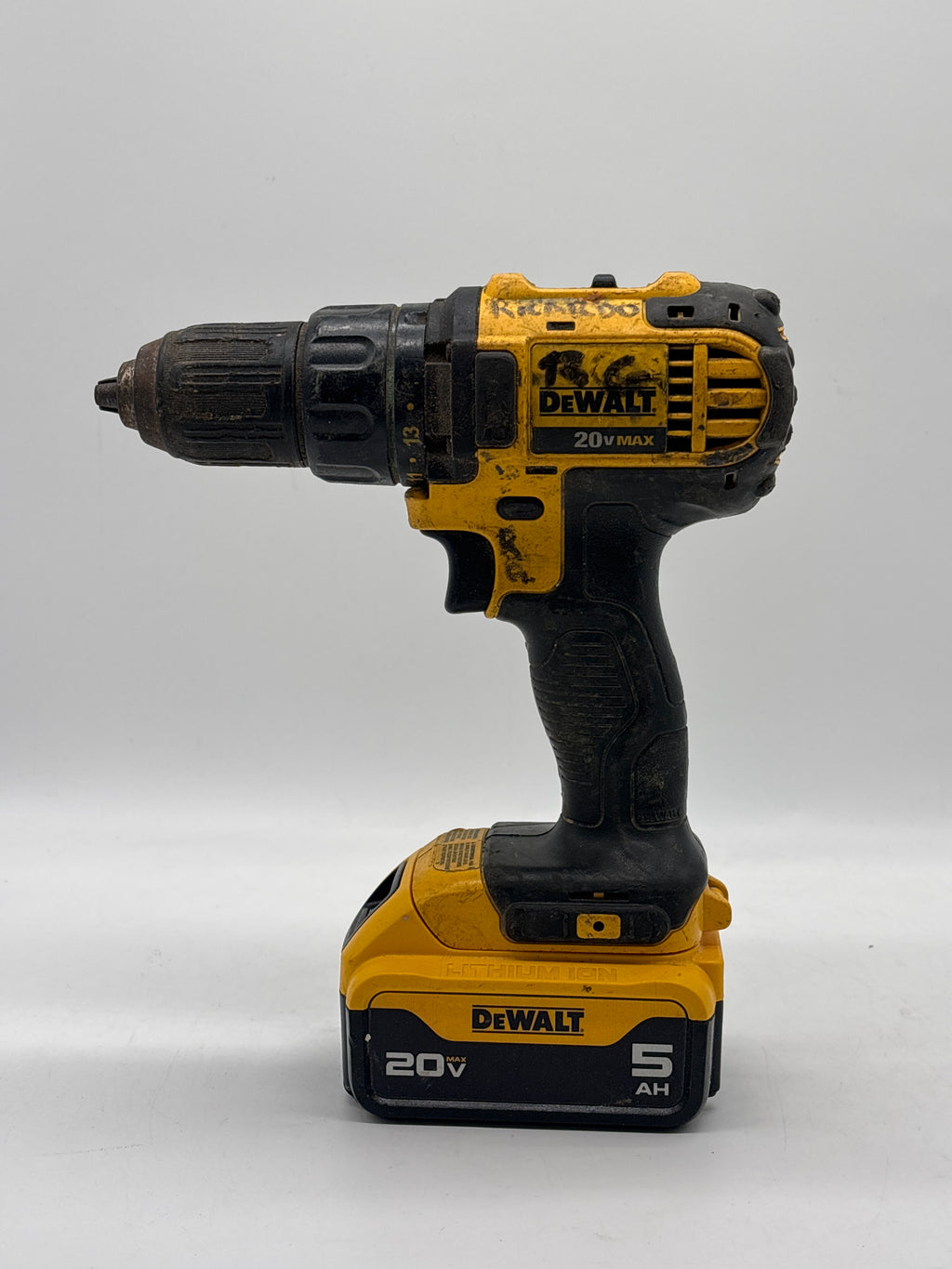DeWalt DCD780 20V Cordless Drill Driver Battery Included Used