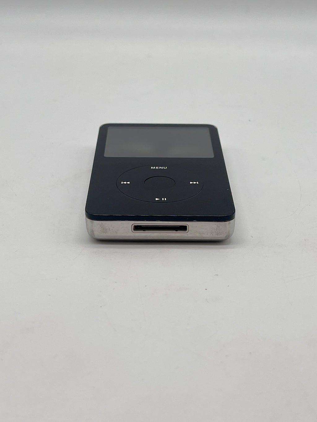Apple iPod Classic 5th Gen A1136 (2005)  80GB  Black - Used with Box