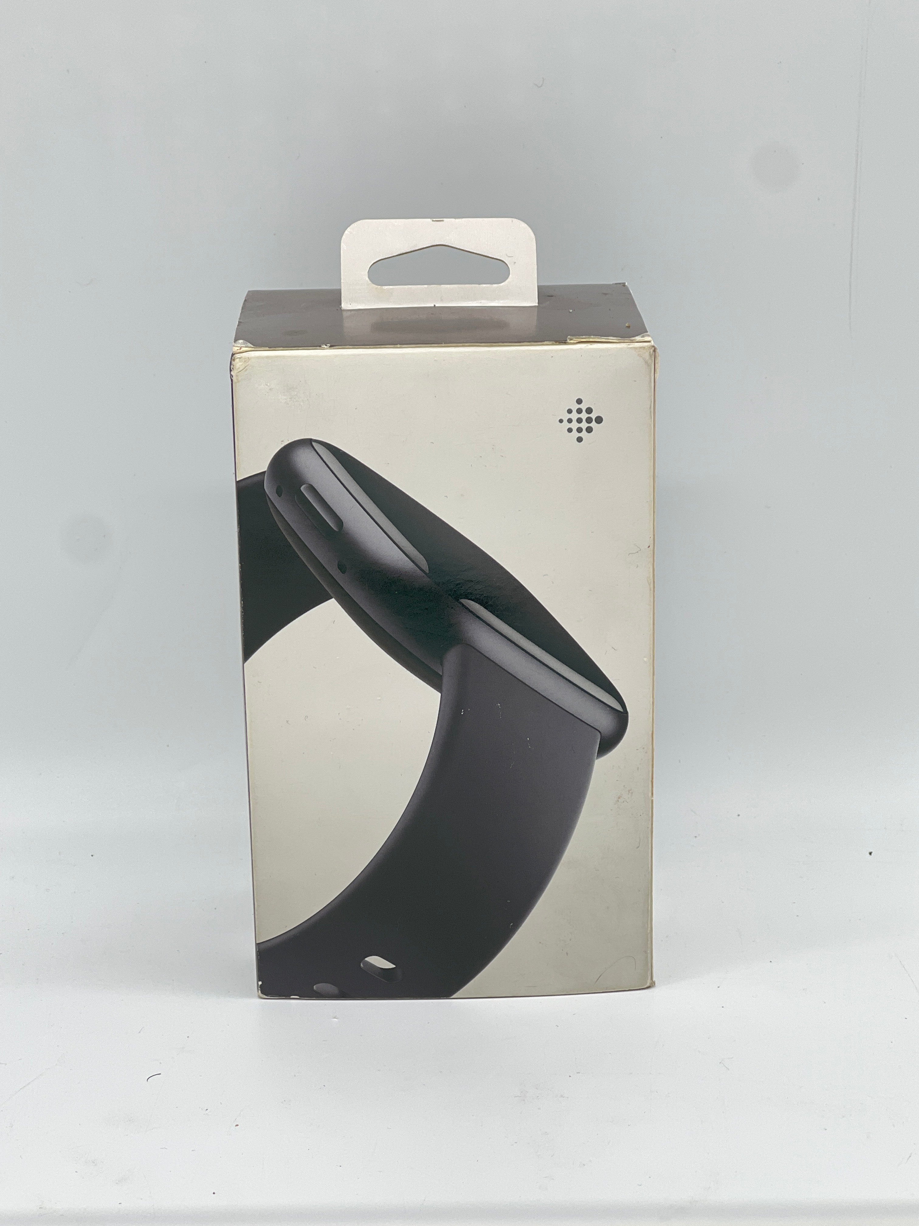 Fitbit Versa 4 Smart Watch 24mm Black GPS Only Activity Tracker New In Box