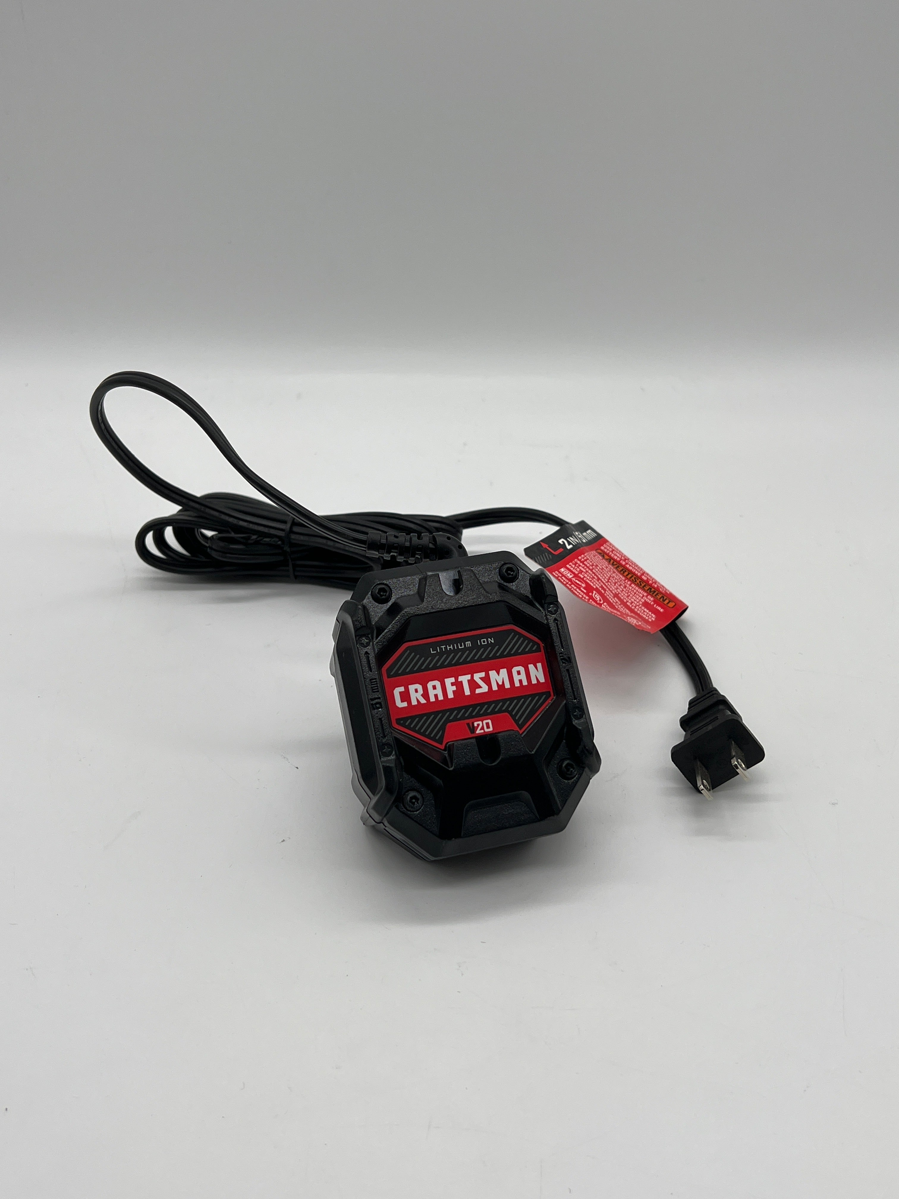 CRAFTSMAN CMCB202 V20 LITHIUM ION 2.0AH 40WH 20V with Charger