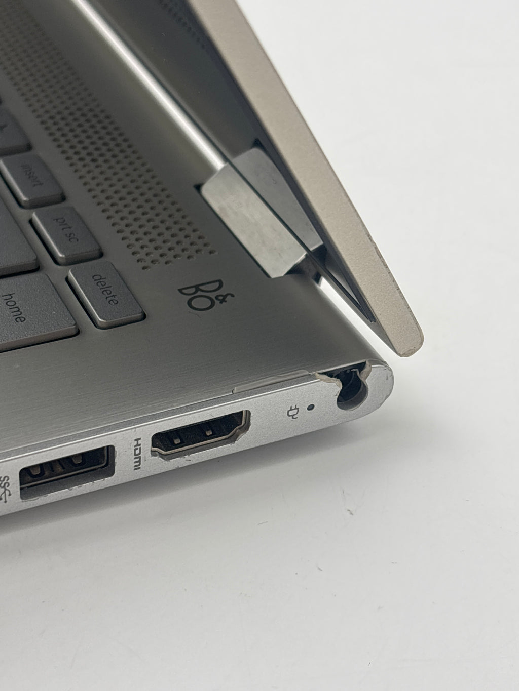 HP Pavilion x360 Convertible i5-8250U 8GB RAM 128GB SSD - Used