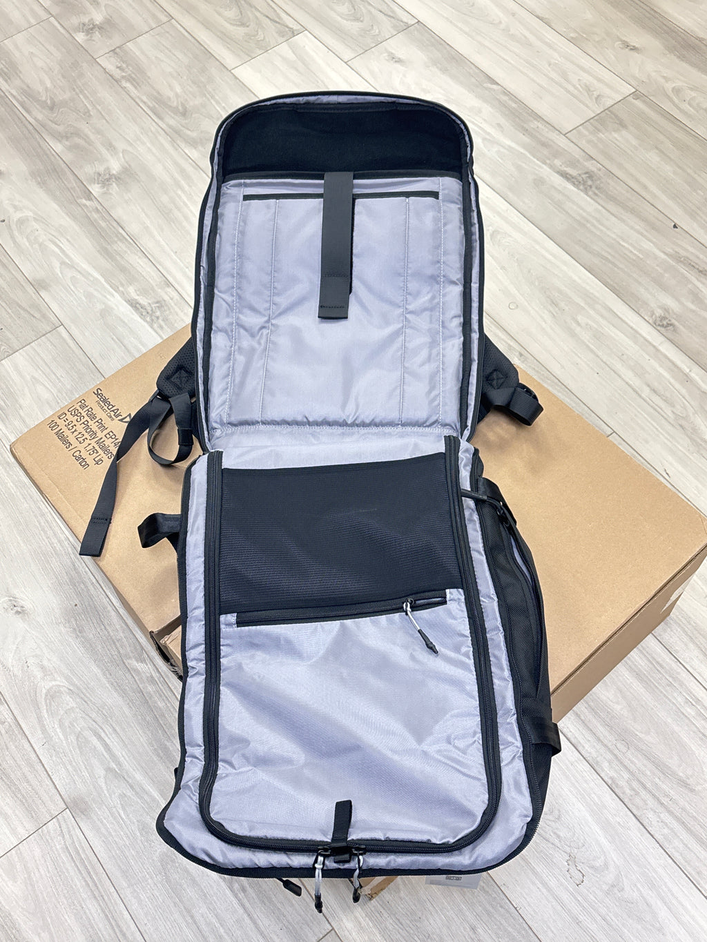 Tomtoc T67M1D1 Travel Bag - Black - New