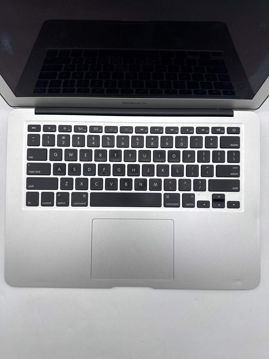 Apple MacBook Air 13.3" A1466 2017 i5 1.3 GHz 4GB RAM 128GB SSD