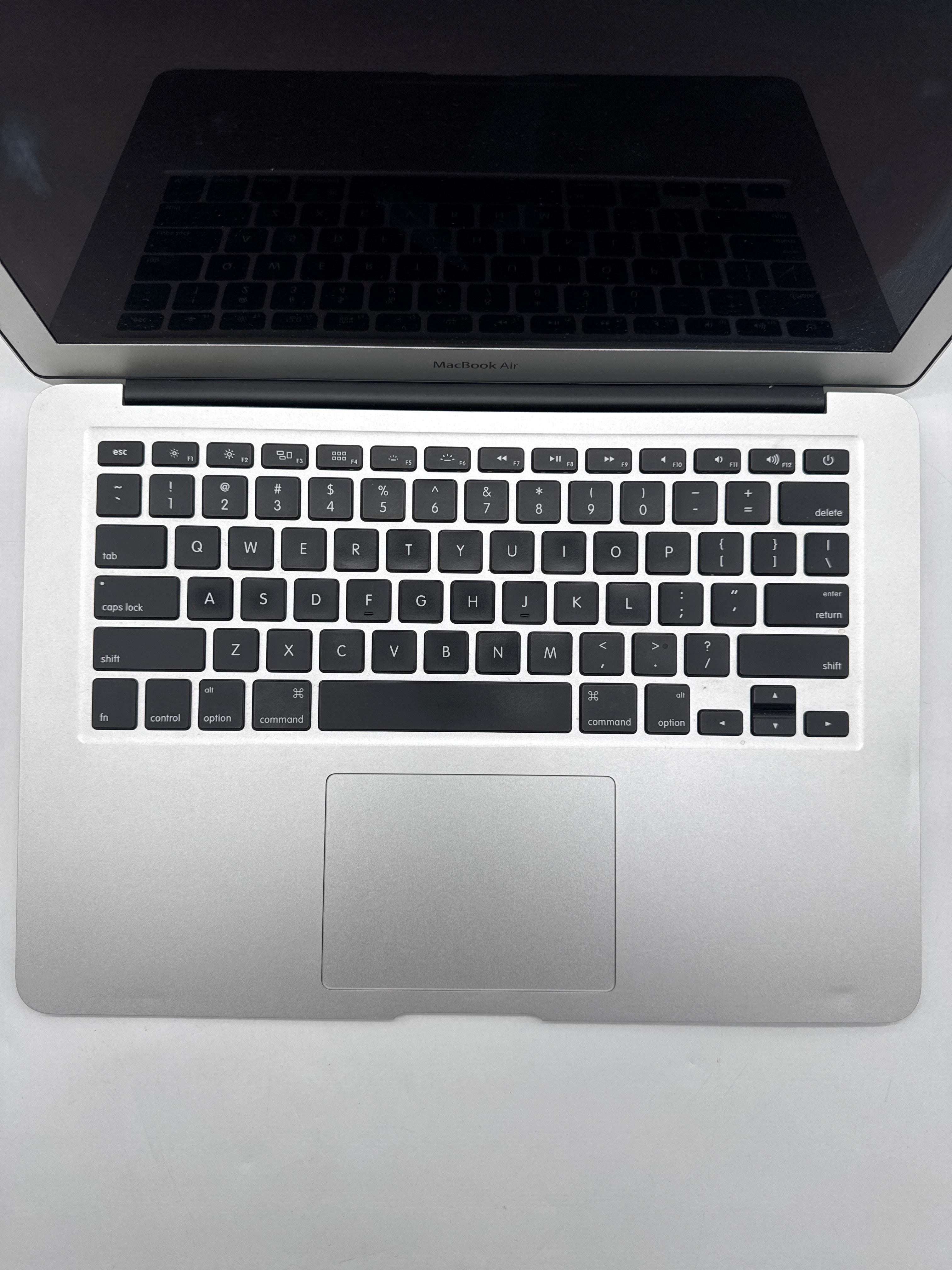 Apple MacBook Air 13.3" A1466 2017 i5 1.3 GHz 4GB RAM 128GB SSD