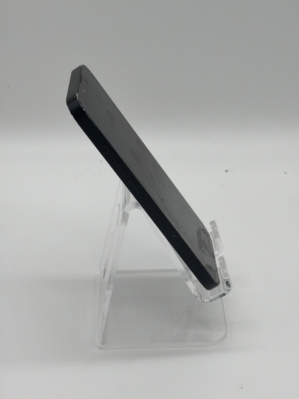 T-Mobile Apple iPhone 13 128GB Broken Back Glass/Screen Midnight