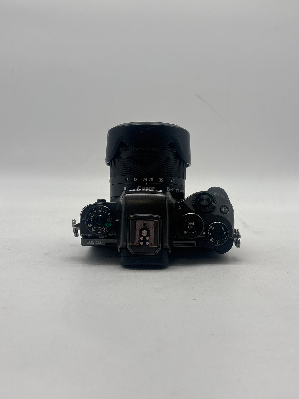 Canon EOS M5 Mirrorless w/ EF-M 15-45mm Lens Black - Used