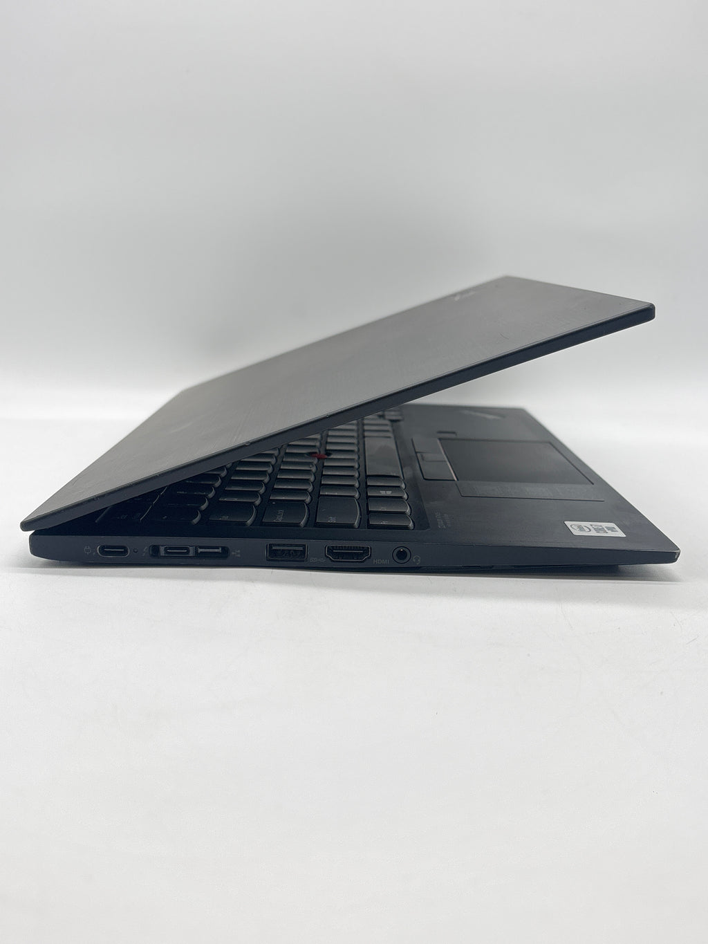 Lenovo ThinkPad X1 Carbon Gen 8 i7-10610U 16GB RAM 256GB SSD - Used