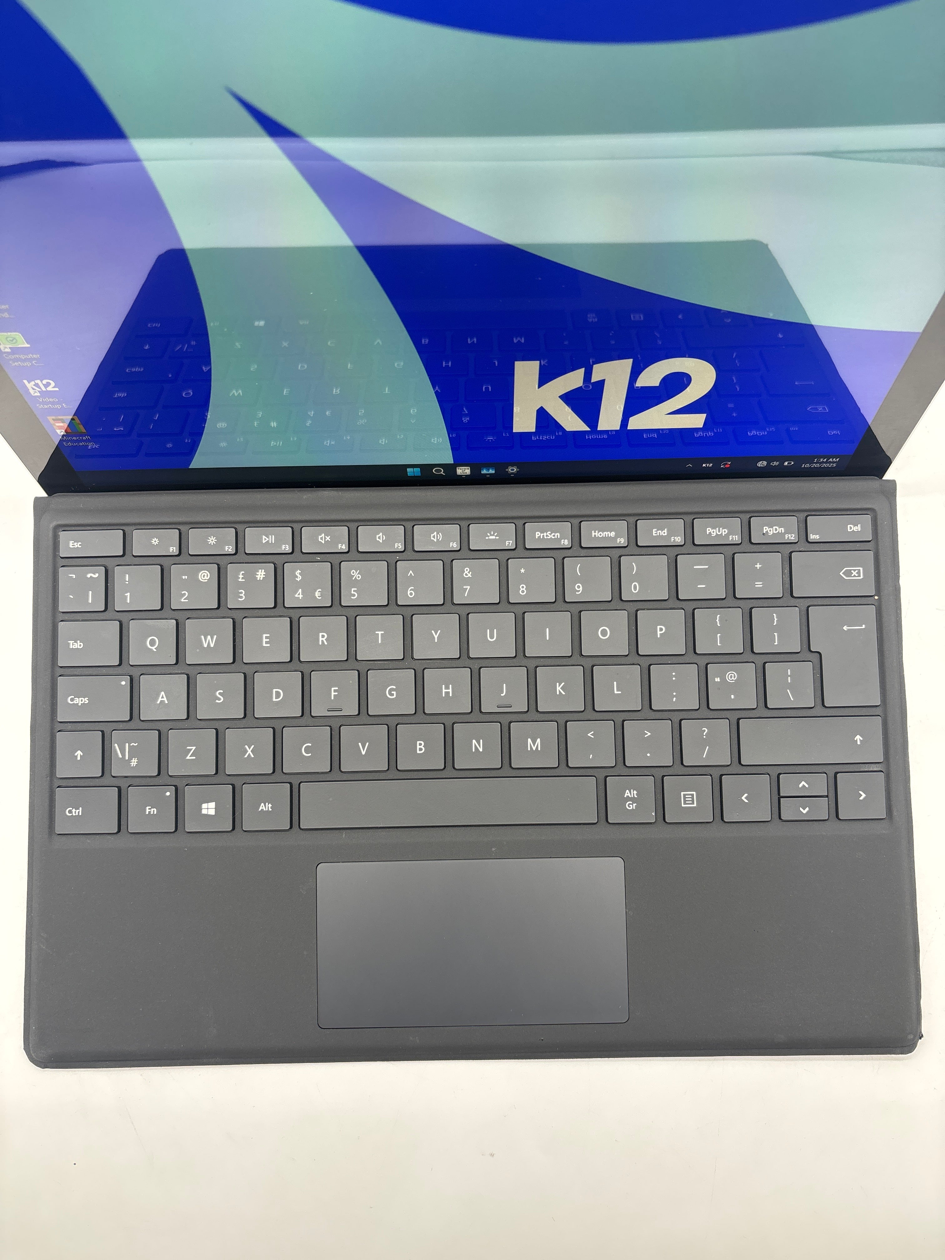Microsoft Surface Pro 7 1866 i5-1035G4 8GB RAM 256GB SSD - For Parts (Read DESC)