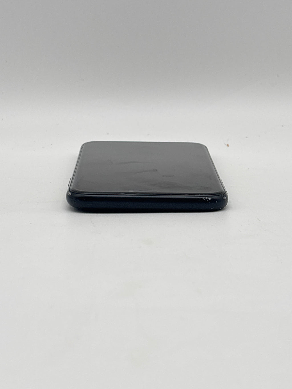 Apple iPhone XR 6.1 in Hexa Core 128GB Black Verizon - For parts