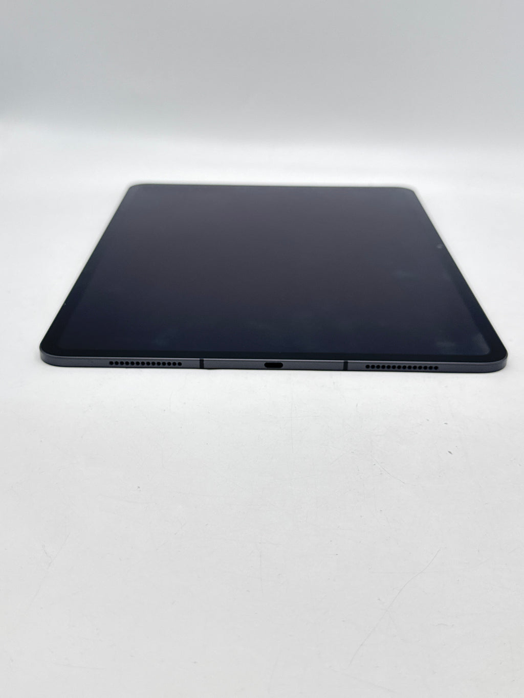 Apple iPad Pro 13" M4 A2926 1TB Wi-Fi + Cell Unlocked - Used