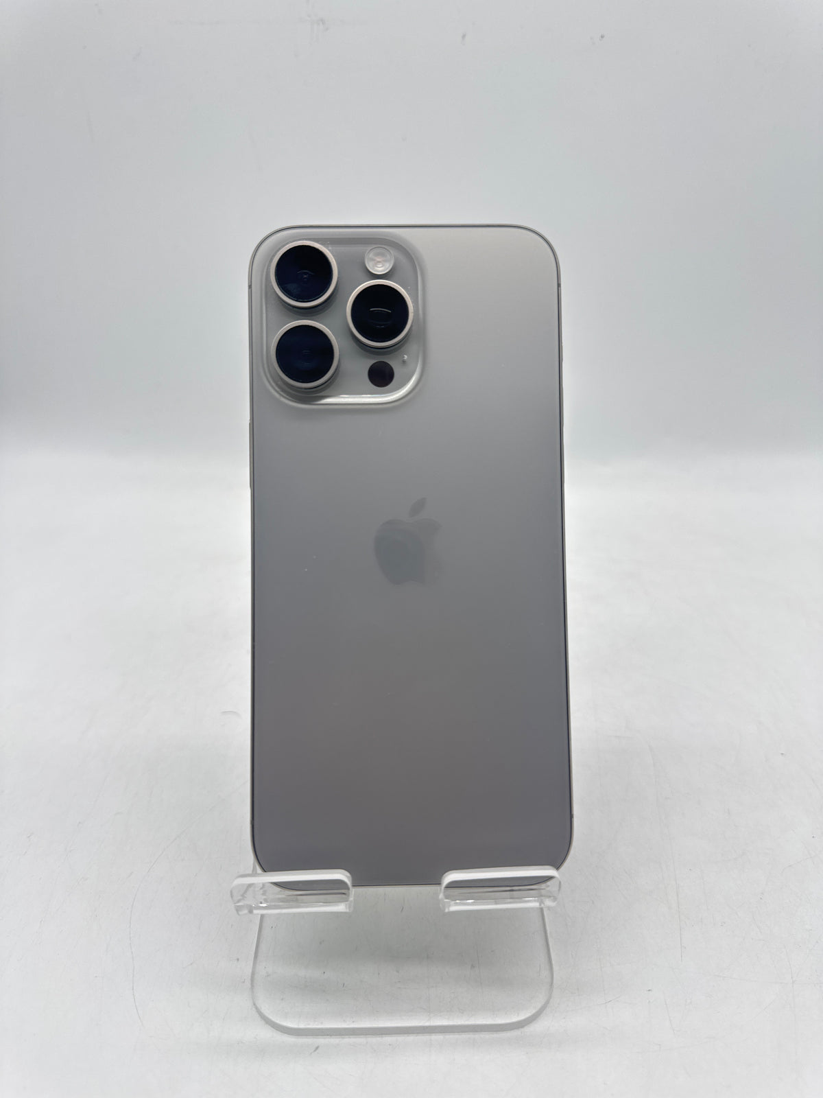 Apple iPhone 15 Pro Max 256GB Natural Titanium Unlocked eSIM - Used