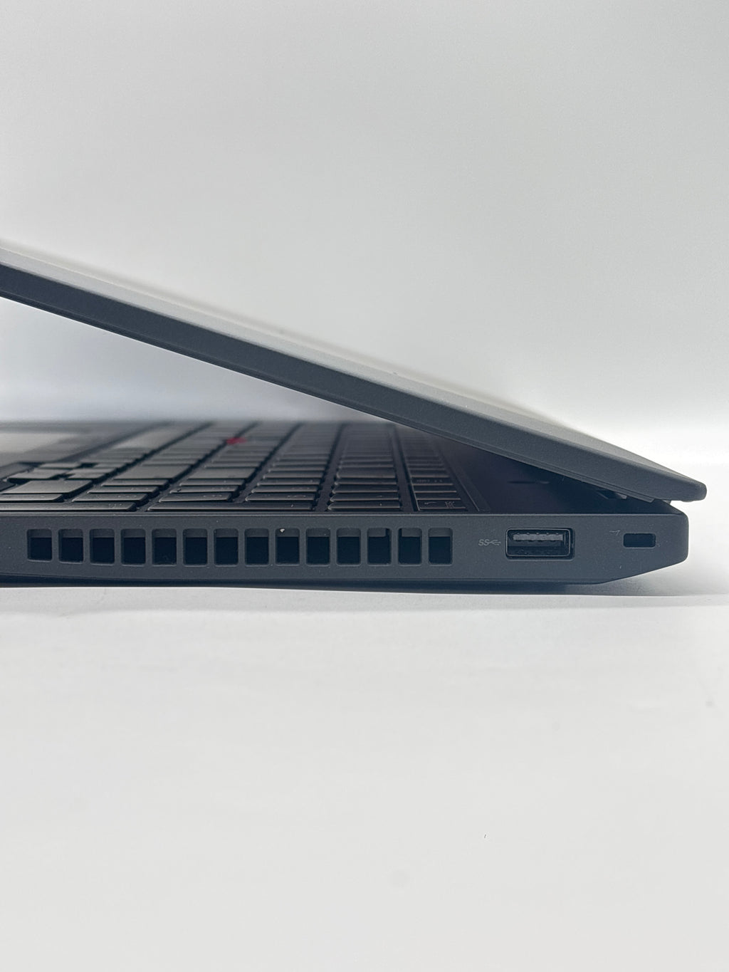 Lenovo ThinkPad P16s Gen 2 Ryzen 7 PRO 7840U 64GB RAM 1TB SSD - Warranty