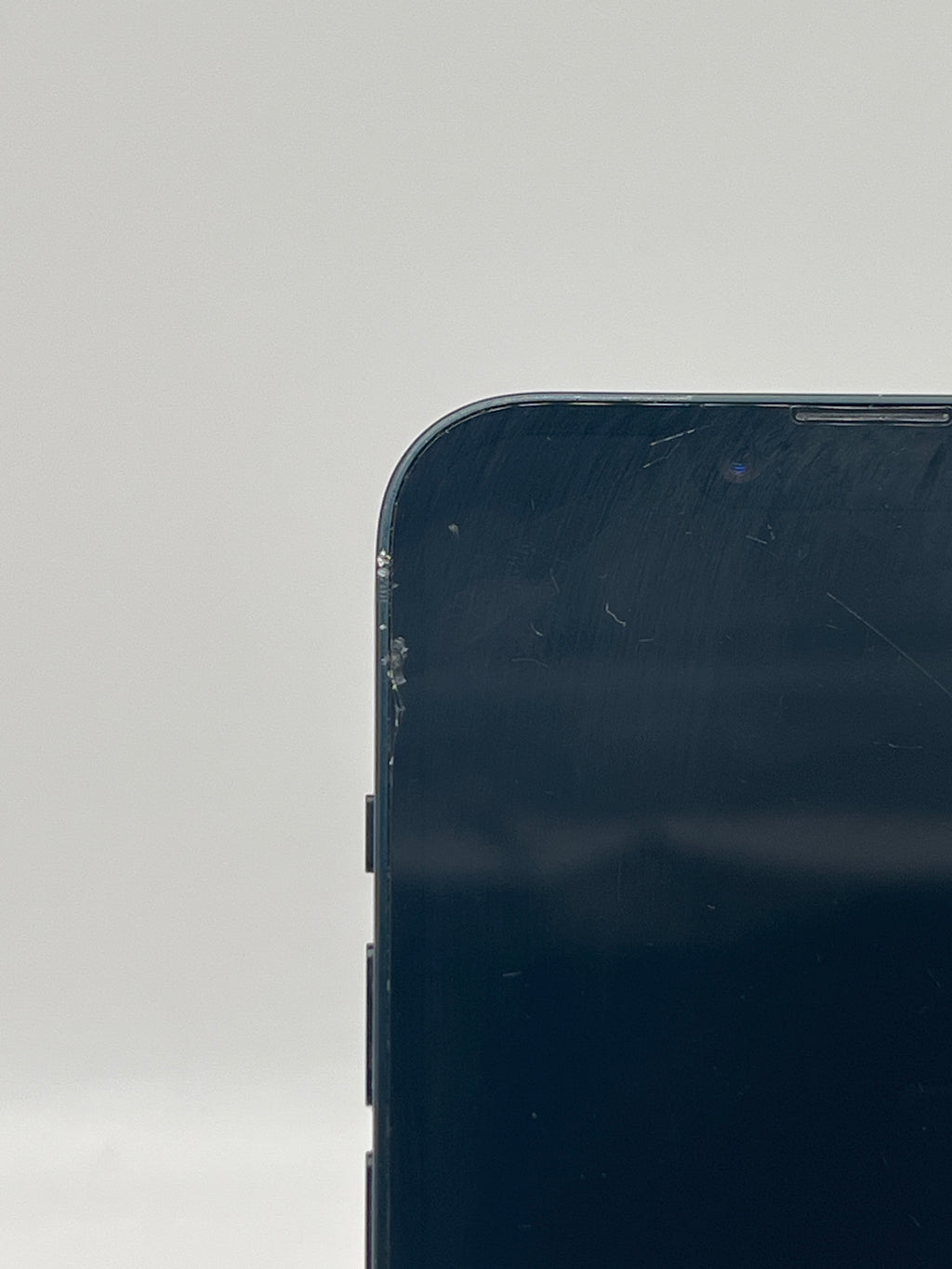 Apple iPhone 14 128GB Midnight T-Mobile - Cracked Screen