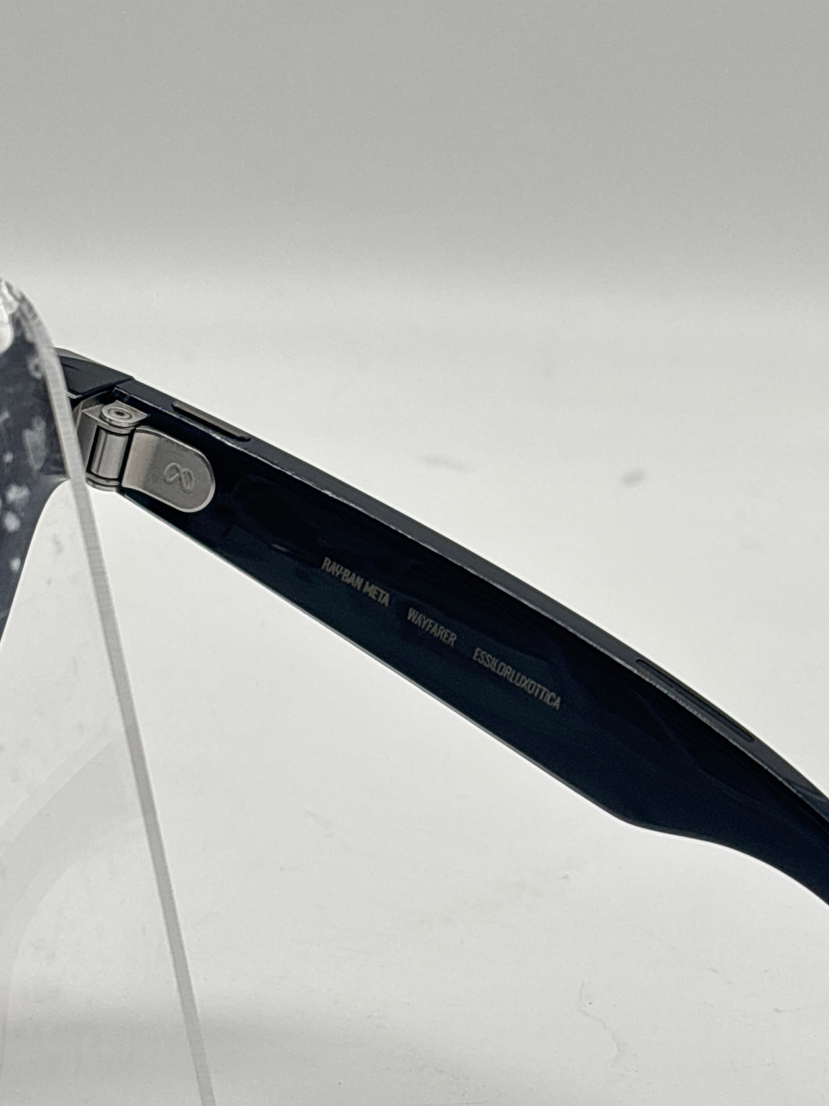 Ray-Ban Meta Wayfarer Smart Glasses RW4006 Black with Camera and Open-Ear - Used