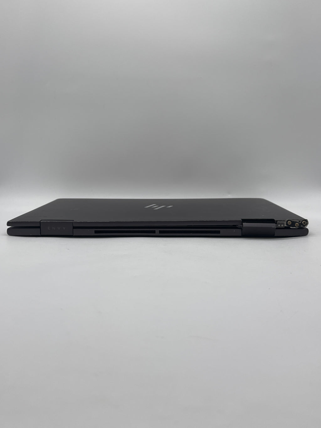 HP Envy x360 15-ey0013dx Ryzen 5 5625U 8GB RAM 256GB SSD - For Parts (Read DESC)