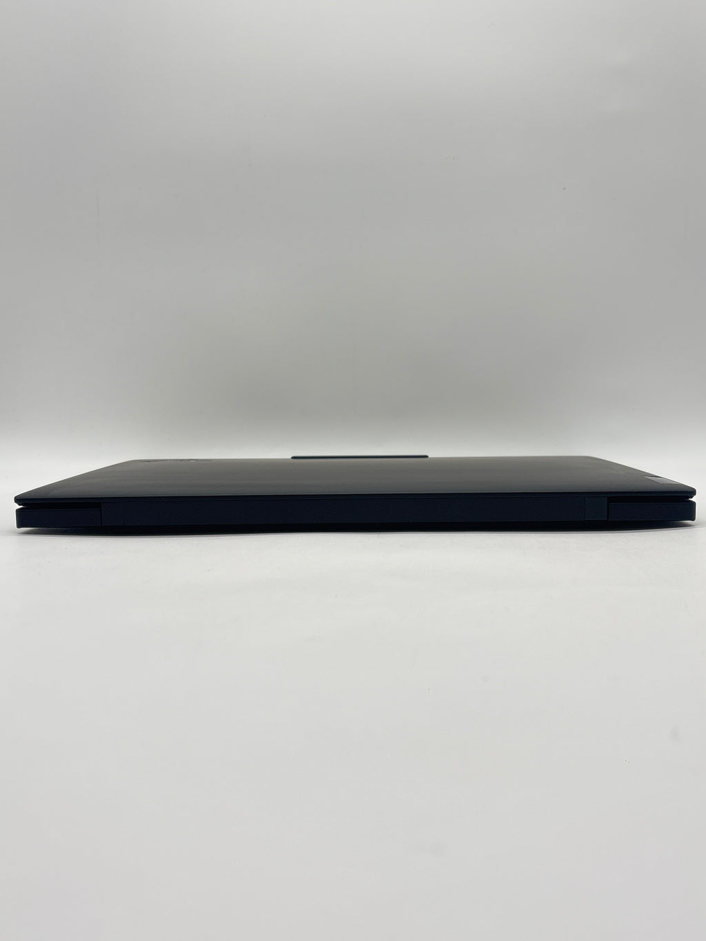 Lenovo ThinkPad X1 Carbon Gen 12 Ultra 5 135U 16GB RAM 512GB SSD - For Parts (Read)