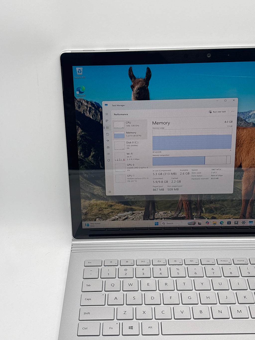 Microsoft Surface Book 2 i7-8650U 8GB RAM 256GB SSD GTX 1050