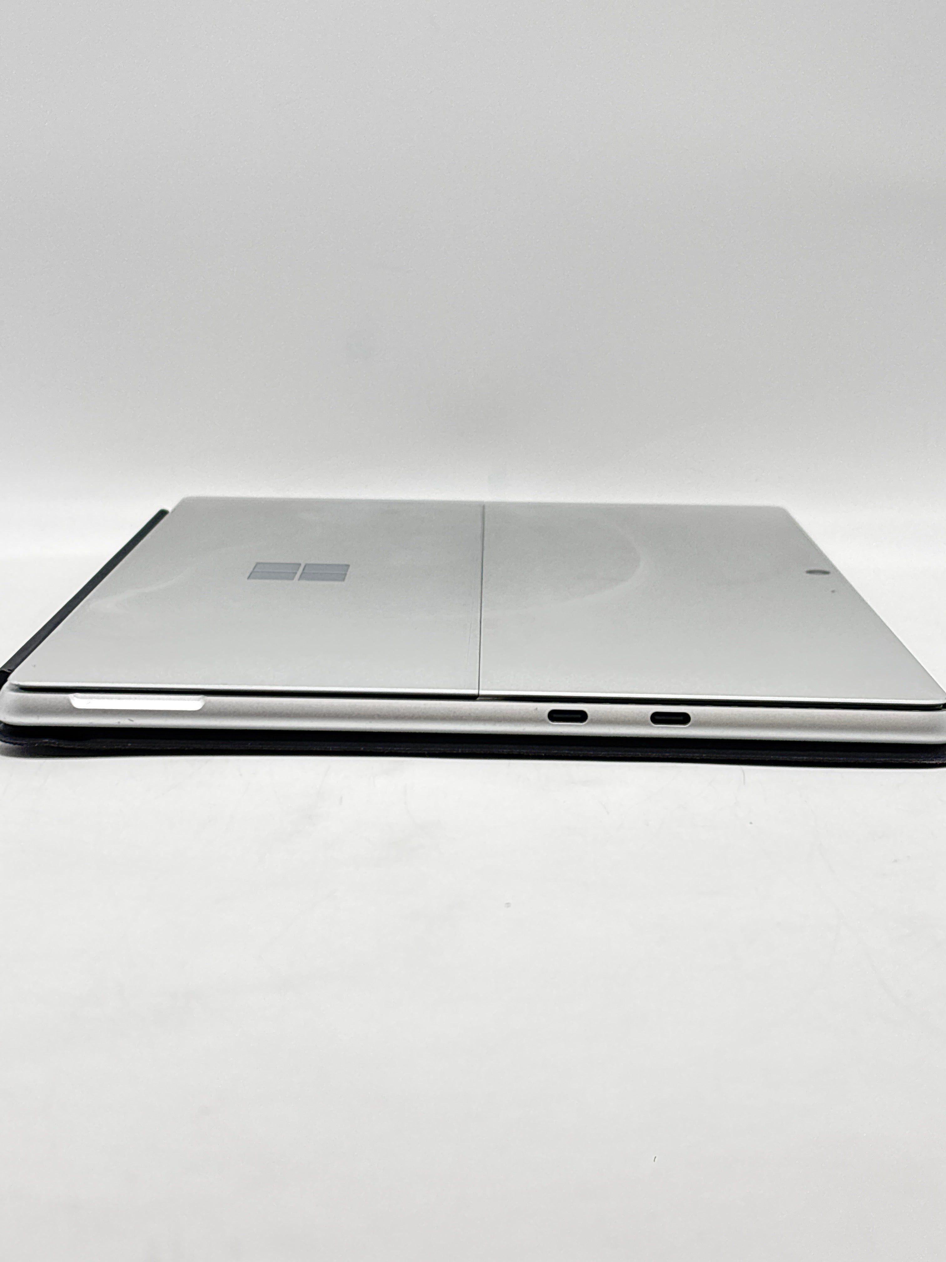 Microsoft Surface Pro 10 Ultra 7 165U 32GB RAM 512GB Silver - Used
