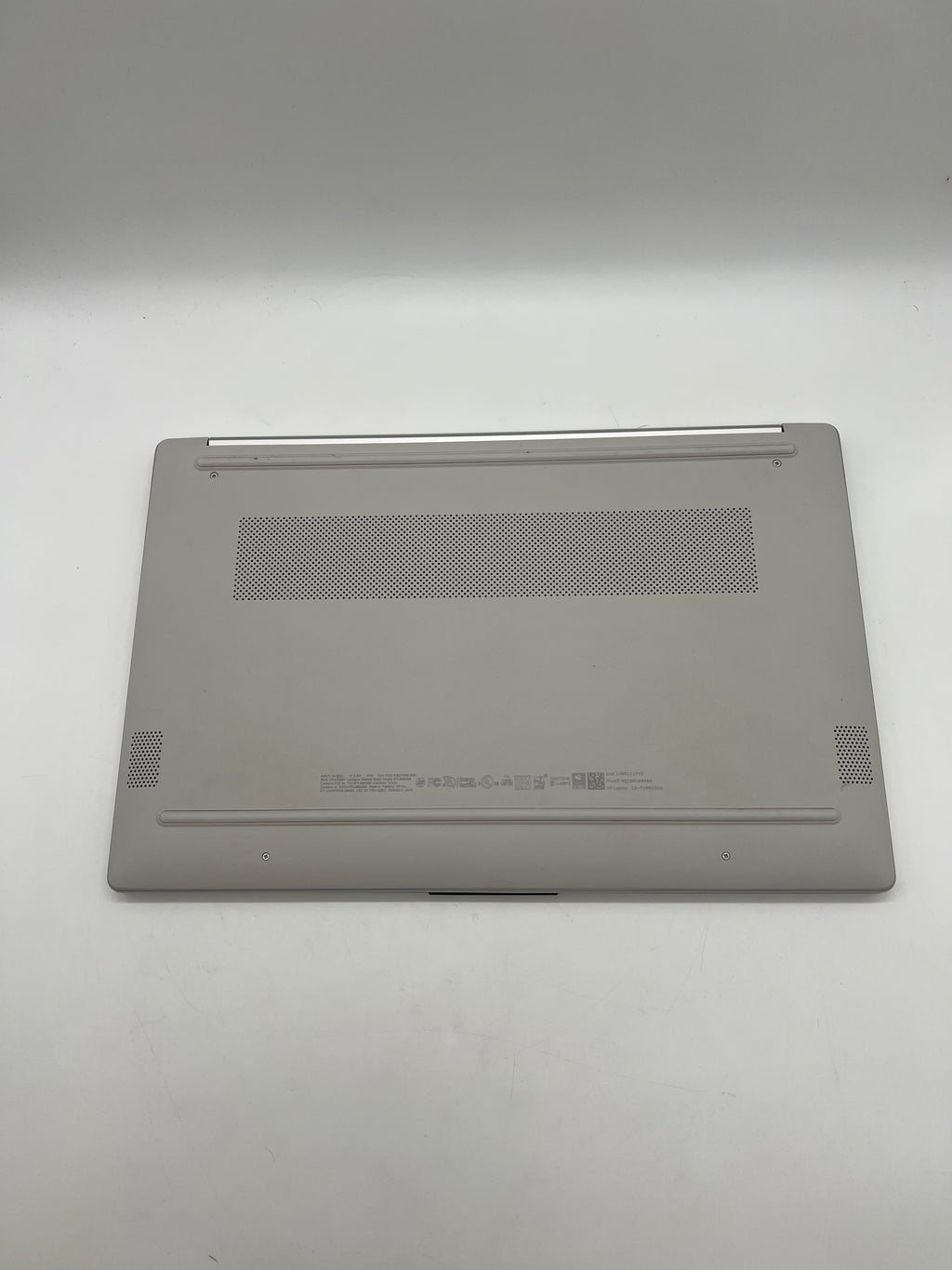 HP 15-FC0025DX 15" AMD Ryzen 5 8GB RAM 512GB SSD