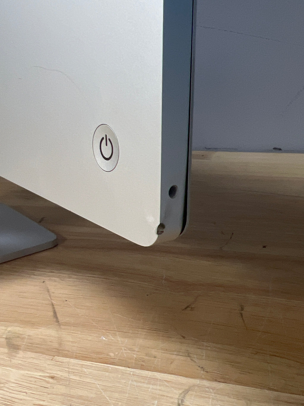 Apple iMac 24" M1 8GB RAM 512GB SSD  - Remotely Managed
