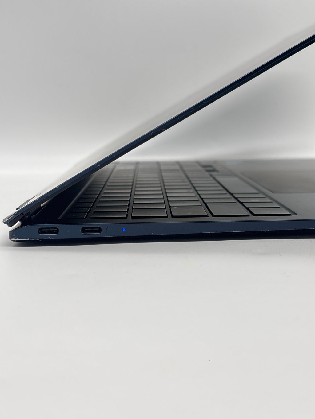 Samsung Galaxy Pro NP950QDB i7-1165G7 16GB RAM 1TB SSD - Used