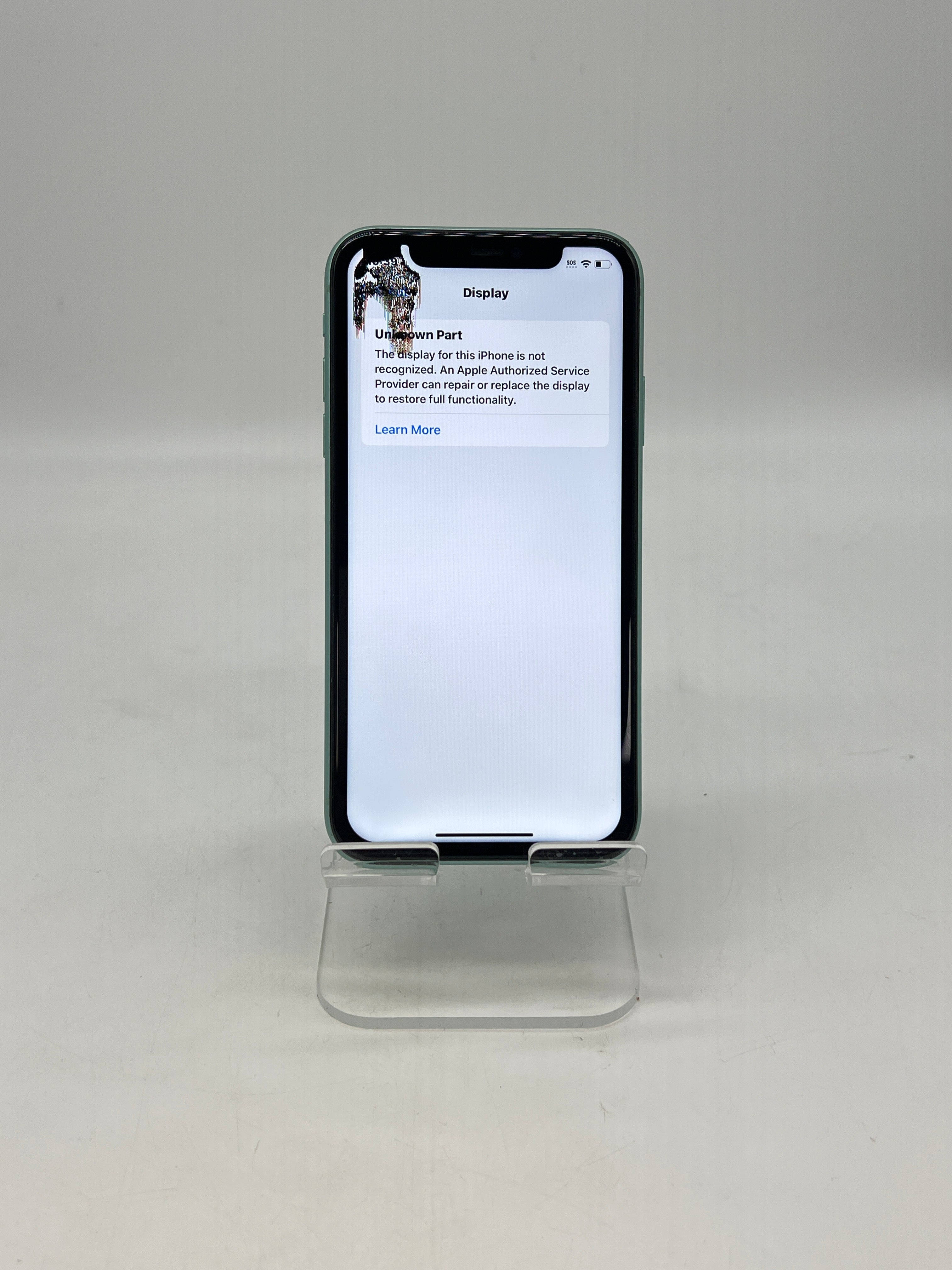Apple iPhone 11 64GB Factory Unlocked Green - Bad LCD Service Battery
