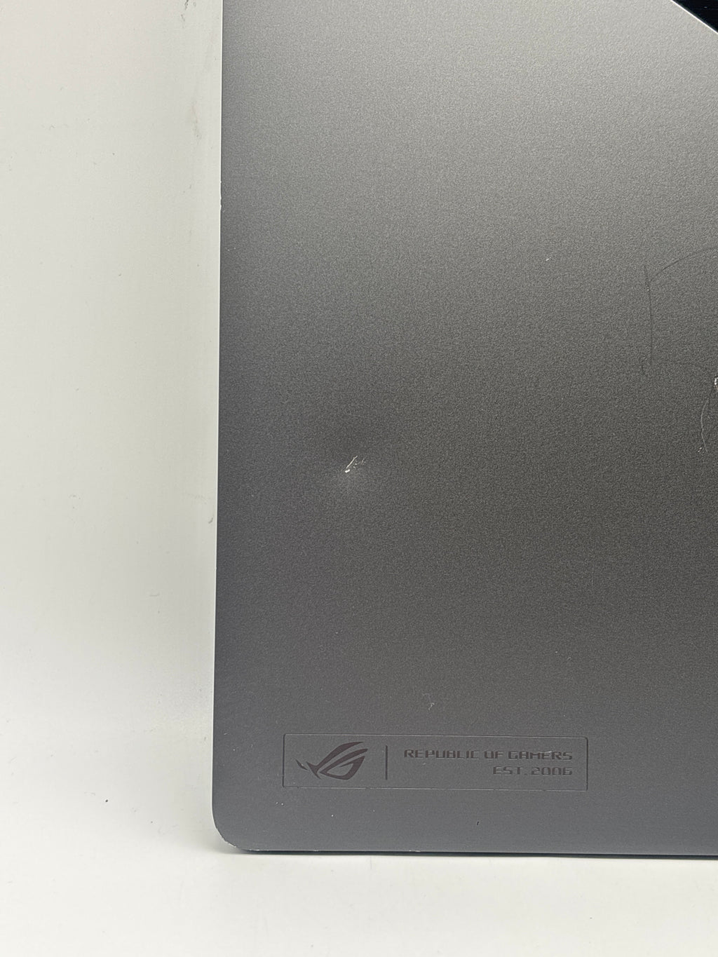 ASUS ROG Zephyrus G16 Ultra 9 285H 32GB RAM 2TB SSD RTX 5080