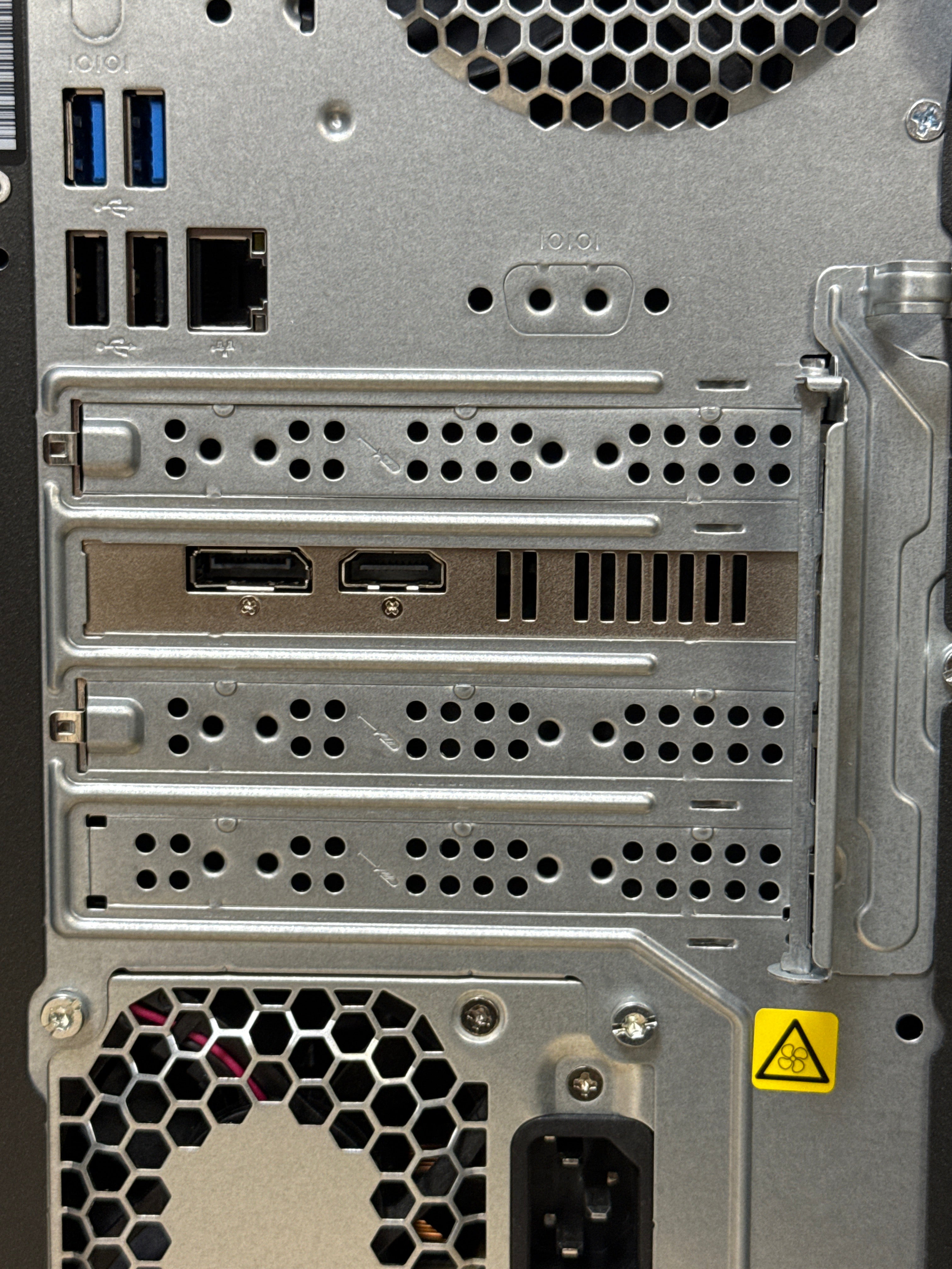 HP Victus 15 Ryzen 5 5600G 8GB RAM 512GB SSD Radeon RX 6400