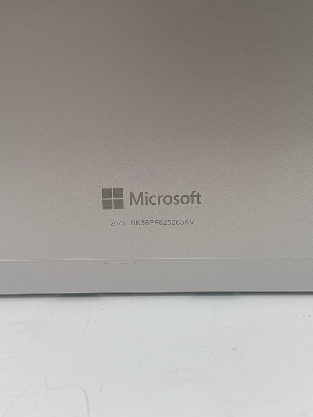 Microsoft 11th Edition 2076 Snapdragon X12 Core 32GB RAM 1TB SSD