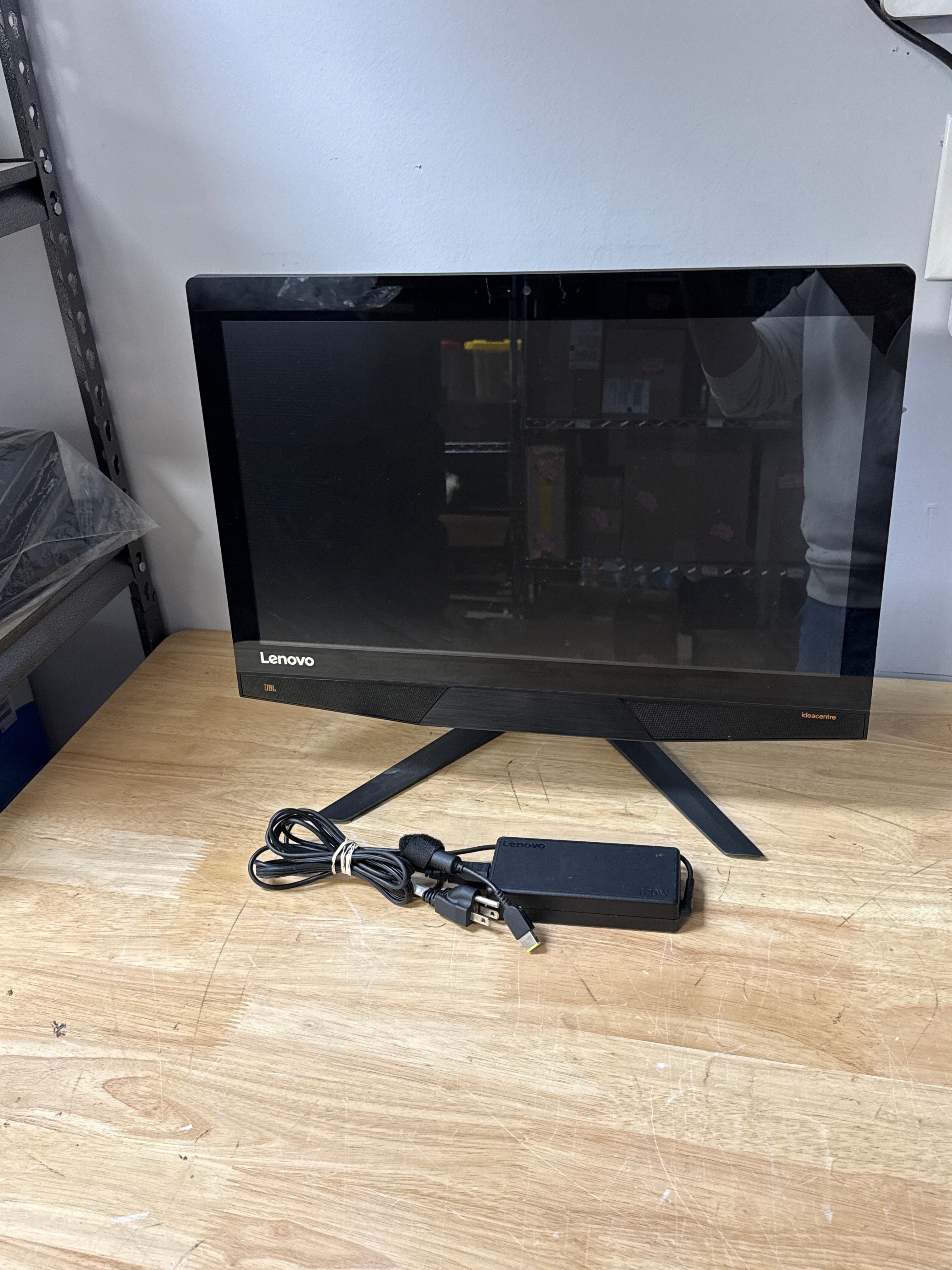 Lenovo AIO 700-22ISH Intel Pentium G4400T 8GB RAM 1TB HDD - For Parts (Bad HDD)