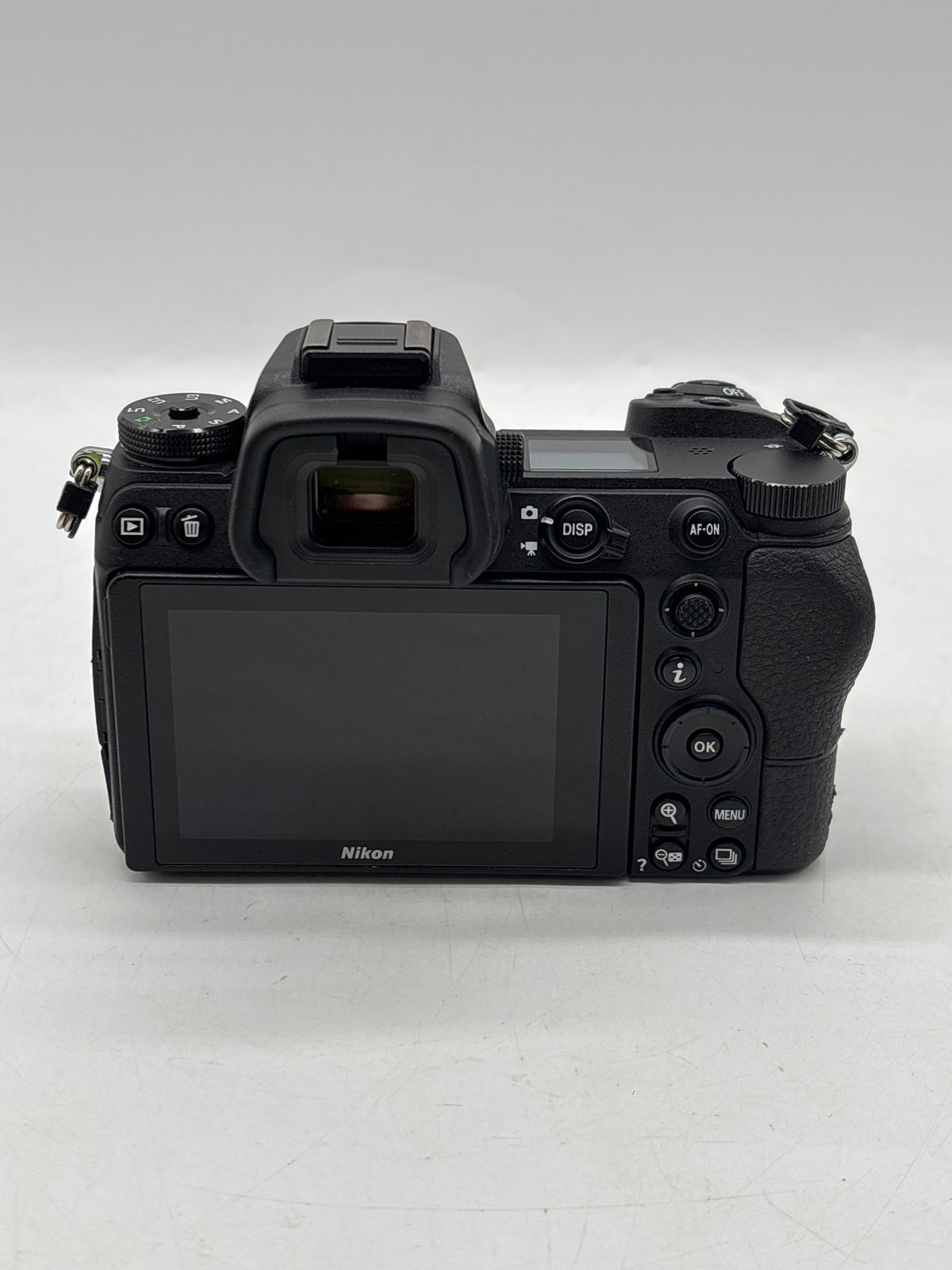 Nikon Z6 24.5MP Mirrorless Body Only Black - Used