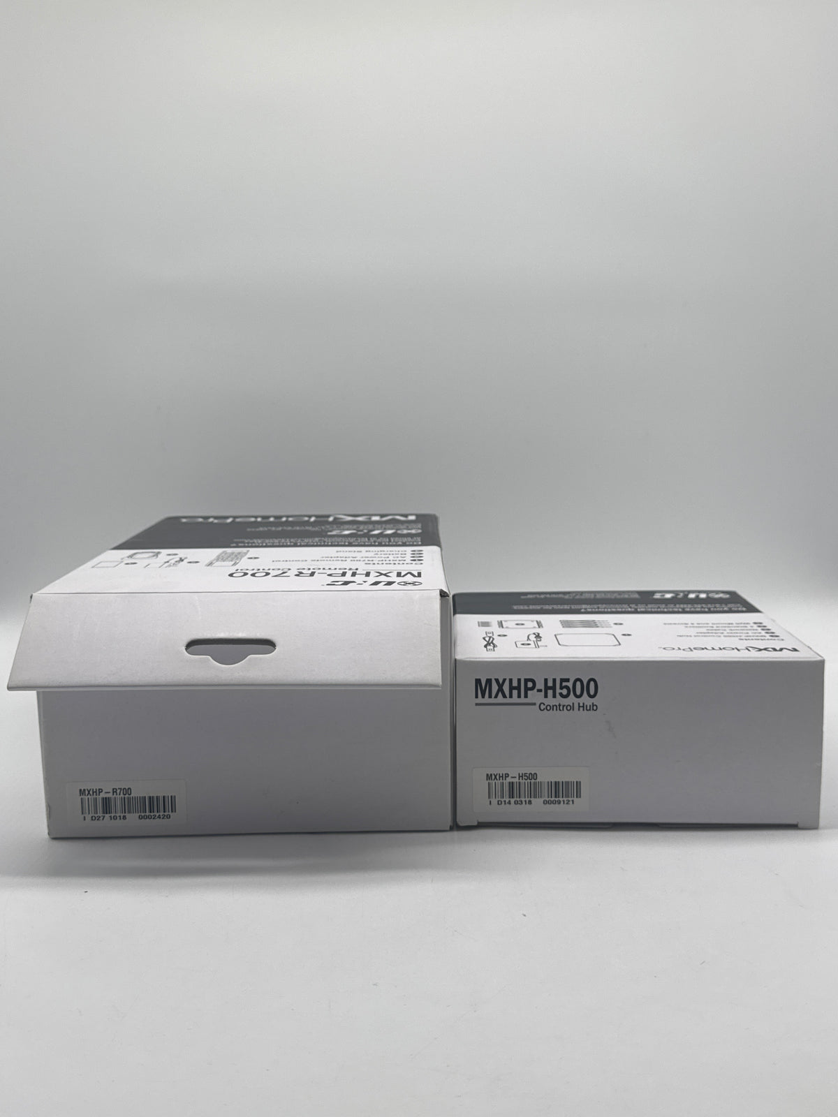 URC MXHP-R700 Wi-Fi Remote with MXHP-H500 Smart Hub Bundle - New